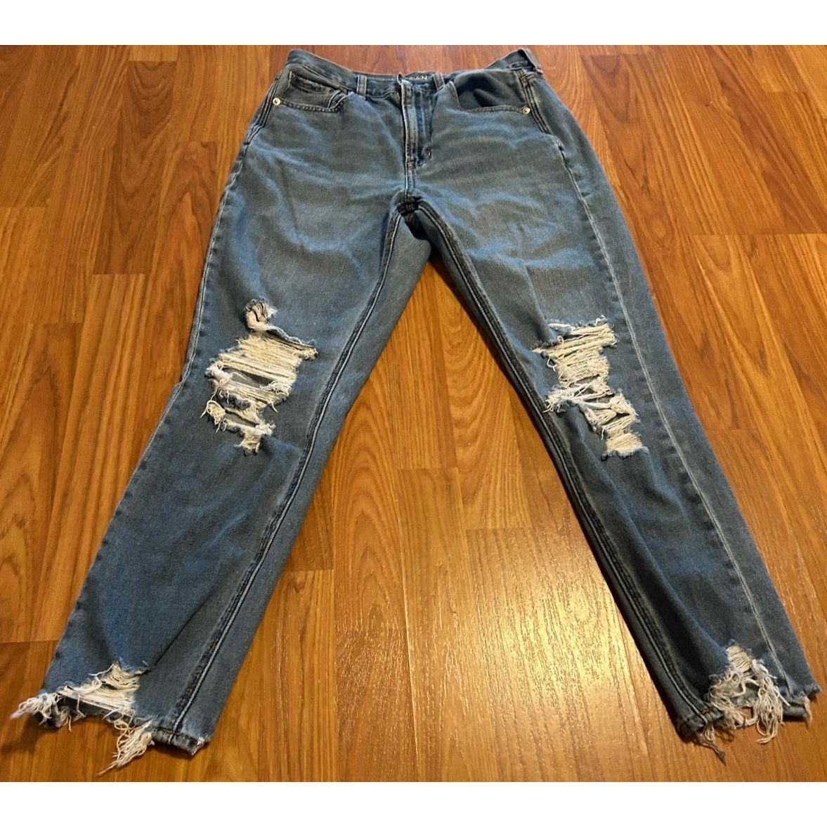 American Eagle Outfitters American Eagle Distressed Acid Wash Jeans - Size 6 Size 28" / US 6 / IT 42 - 4 Thumbnail