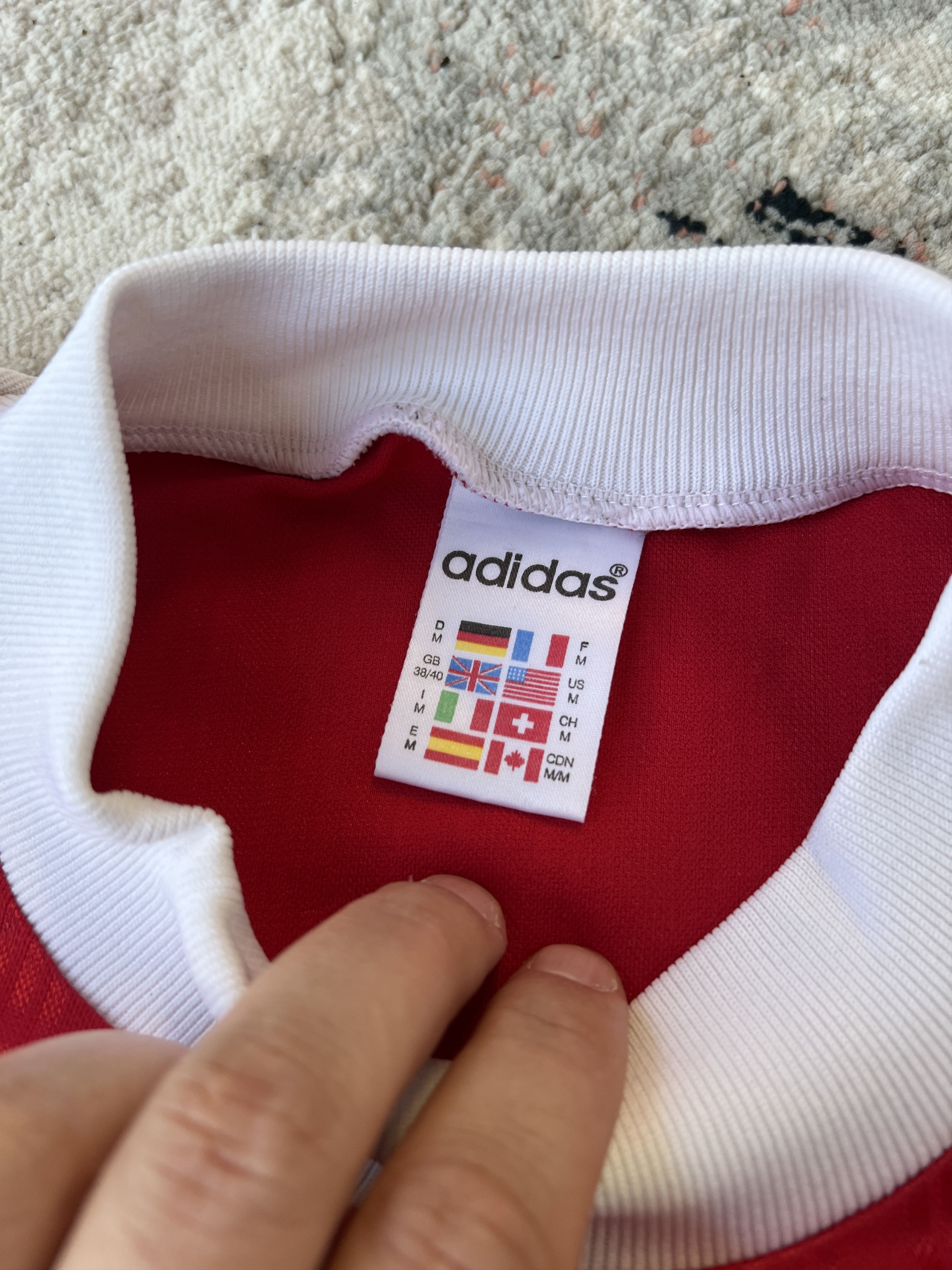 Adidas Adidas Vintage Ostermundigen FC Jersey Size US M / EU 48-50 / 2 - 8 Thumbnail