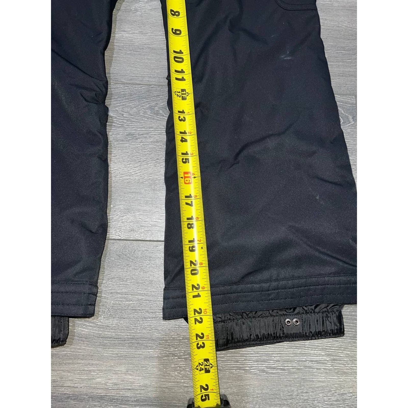 Obermeyer Roxy Black Outdoors Winter Size 10/12 M A001913 Size US 26 / EU 42 - 7 Thumbnail