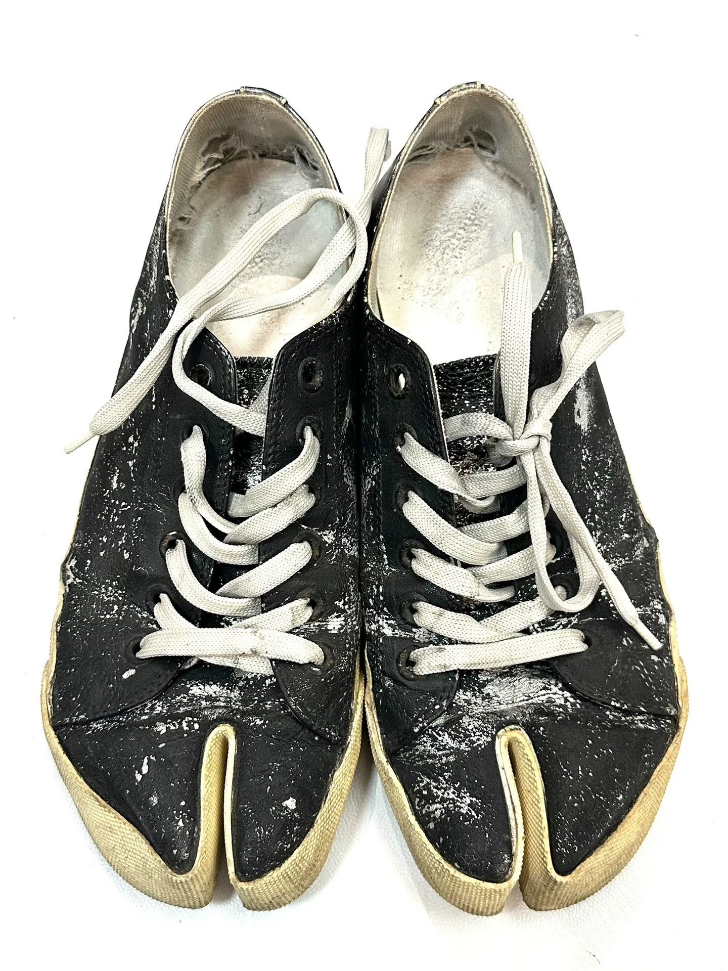Maison Margiela Maison Margiela Painted Tabi Shoes Size US 10 / EU 43 - 2 Thumbnail