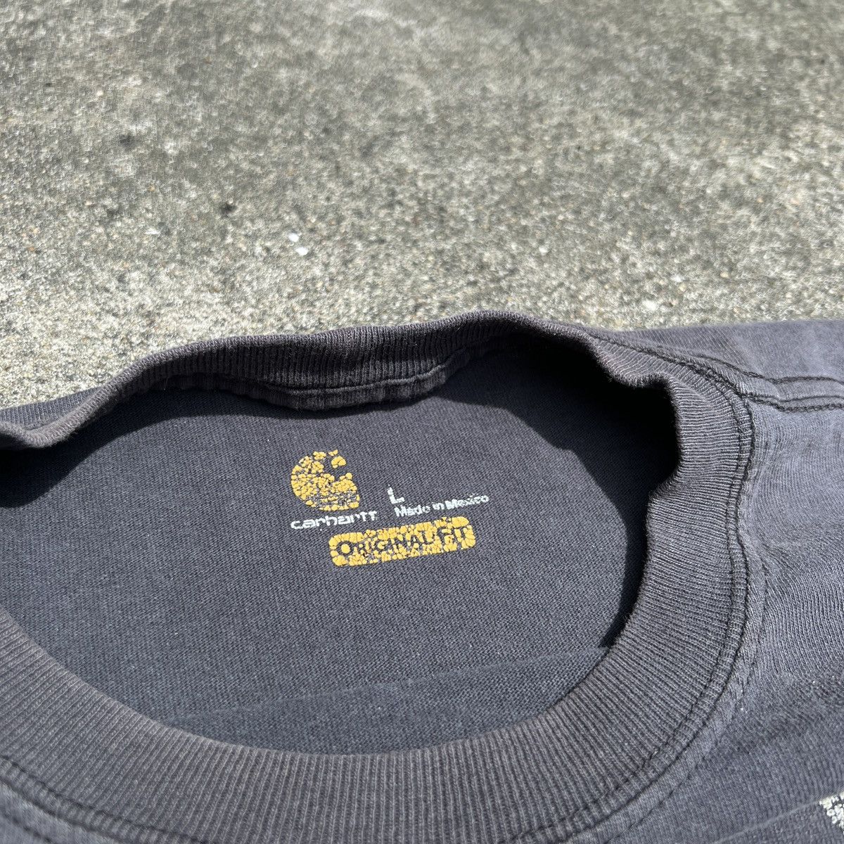 Carhartt Carhartt Logo Tee L Faded Thrashed Size US L / EU 52-54 / 3 - 3 Thumbnail