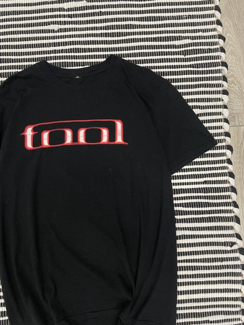 Band Tees × Vintage Vintage Tool Los Angles California Band Tee T-shirt Y2K Size US M / EU 48-50 / 2 - 3 Thumbnail