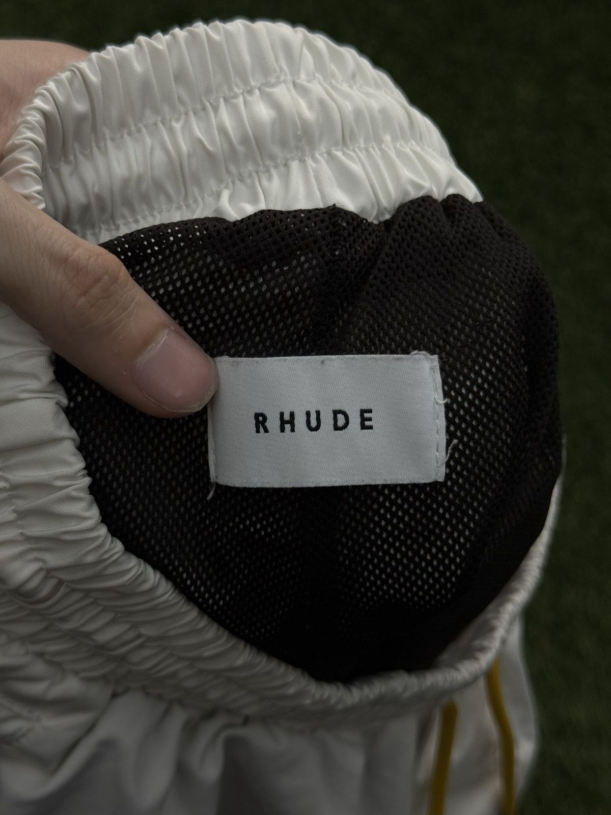 Rhude Rhude Red White Shorts Size Medium 🧼 Size US 29 - 7 Thumbnail