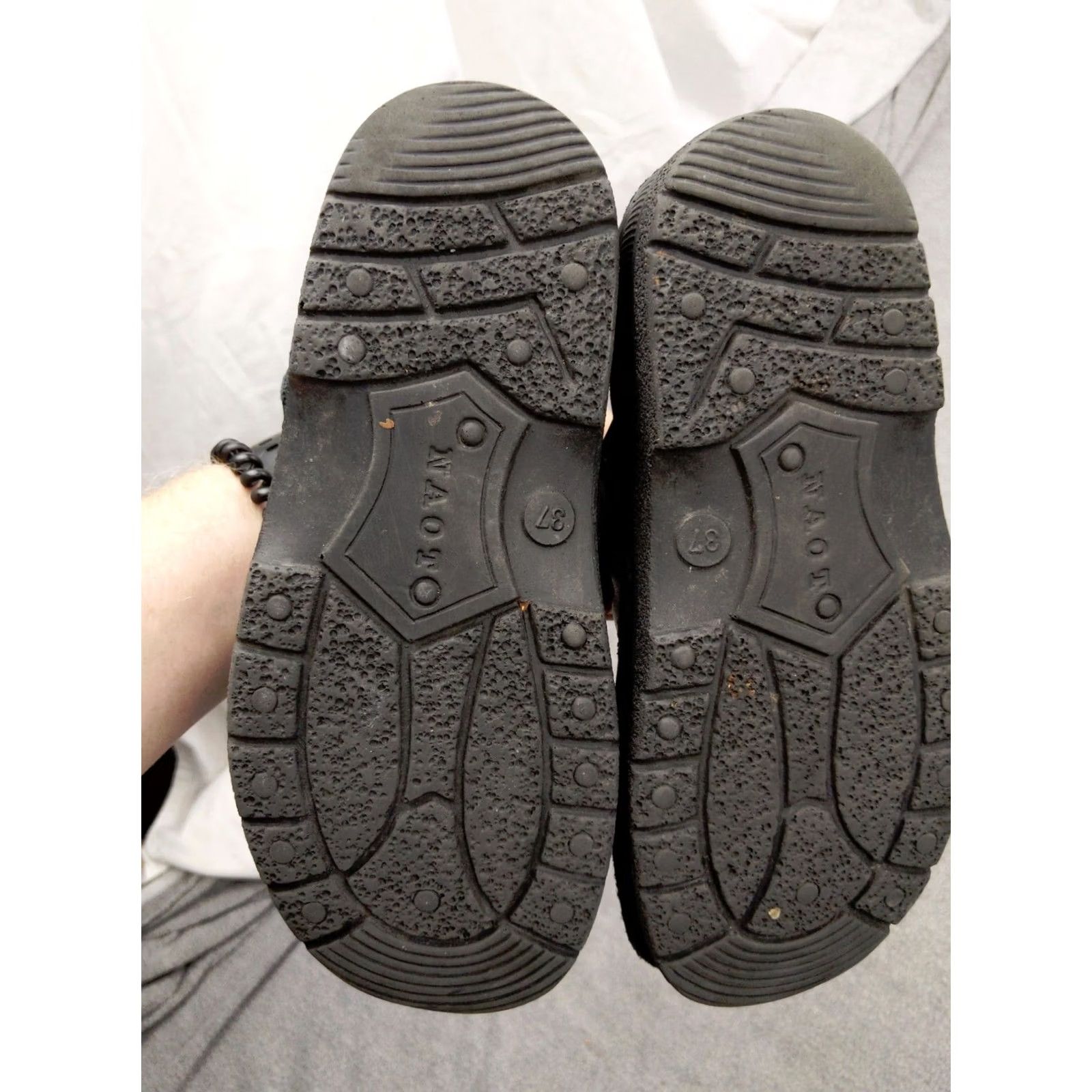 Vintage Naot Clogs Mules 37 Womens 6 Black Leather Slip-On Buckle Orthopedic Comfort Shoes Size US 6 / IT 36 - 4 Thumbnail