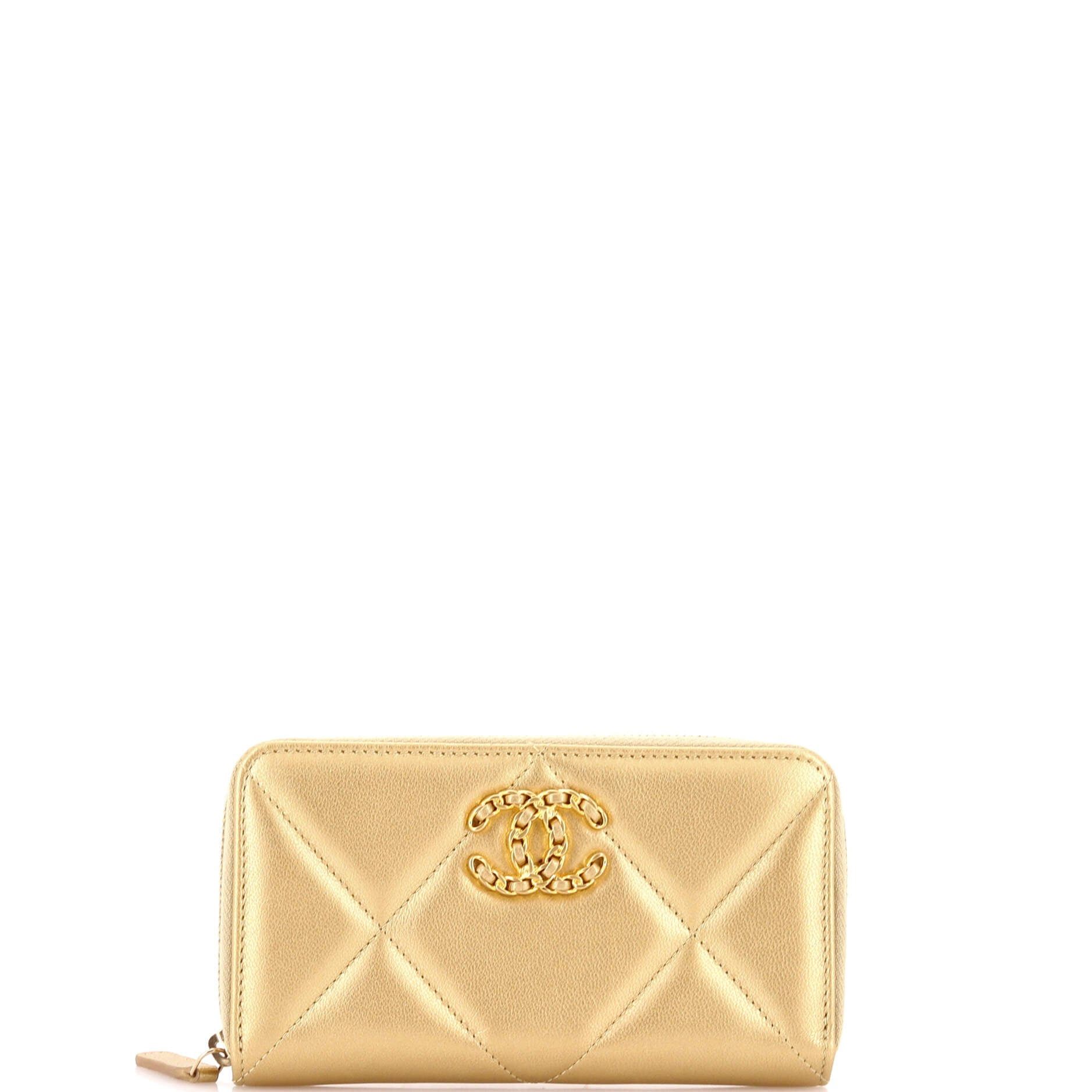 Chanel 19 Zip Around Wallet Size ONE SIZE - 1 Thumbnail