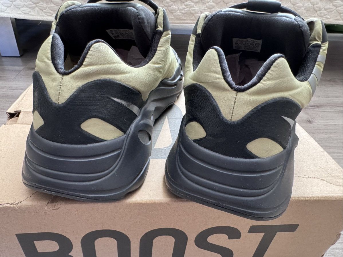 Adidas Yeezy boost 700 mnvn men size 10 Size US 10 / EU 43 - 7 Thumbnail