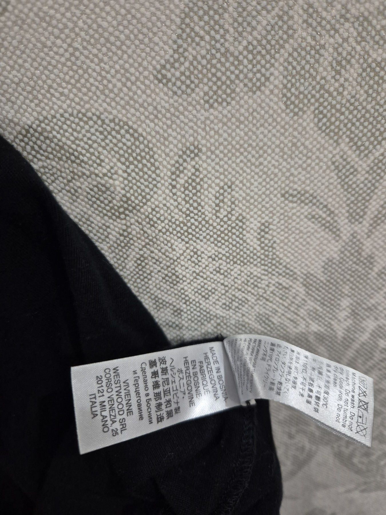 Vivienne Westwood Vivienne Westwood T Shirt Size Mens XL Size US XL / EU 56 / 4 - 5 Thumbnail