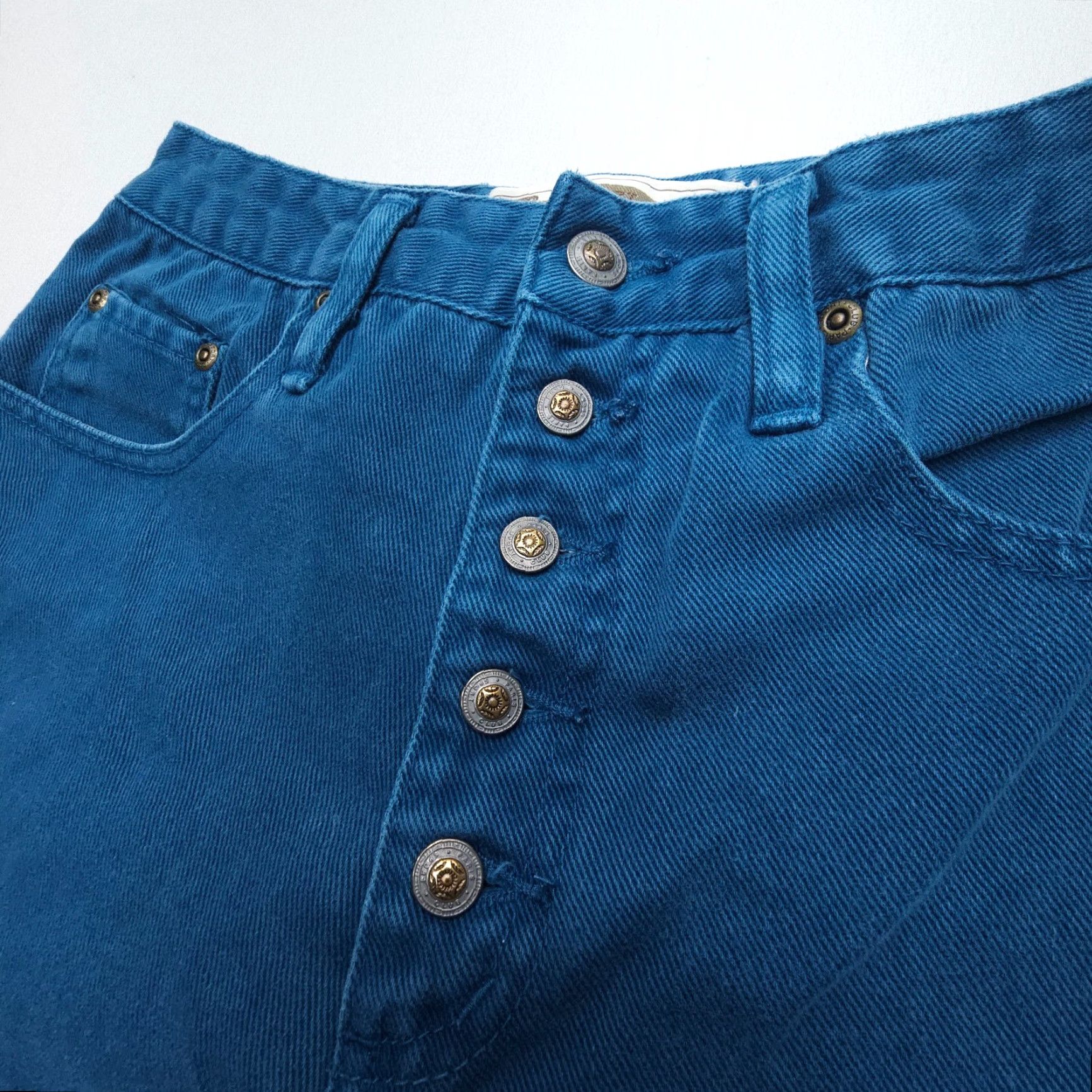 Vintage VINTAGE Paris Sport Club High Rise Mom Jeans Size 8 Blue 90s Denim 5-Pocket Exposed Button Fly Womens Jeans Size 30" / US 8 / IT 44 - 2 Thumbnail