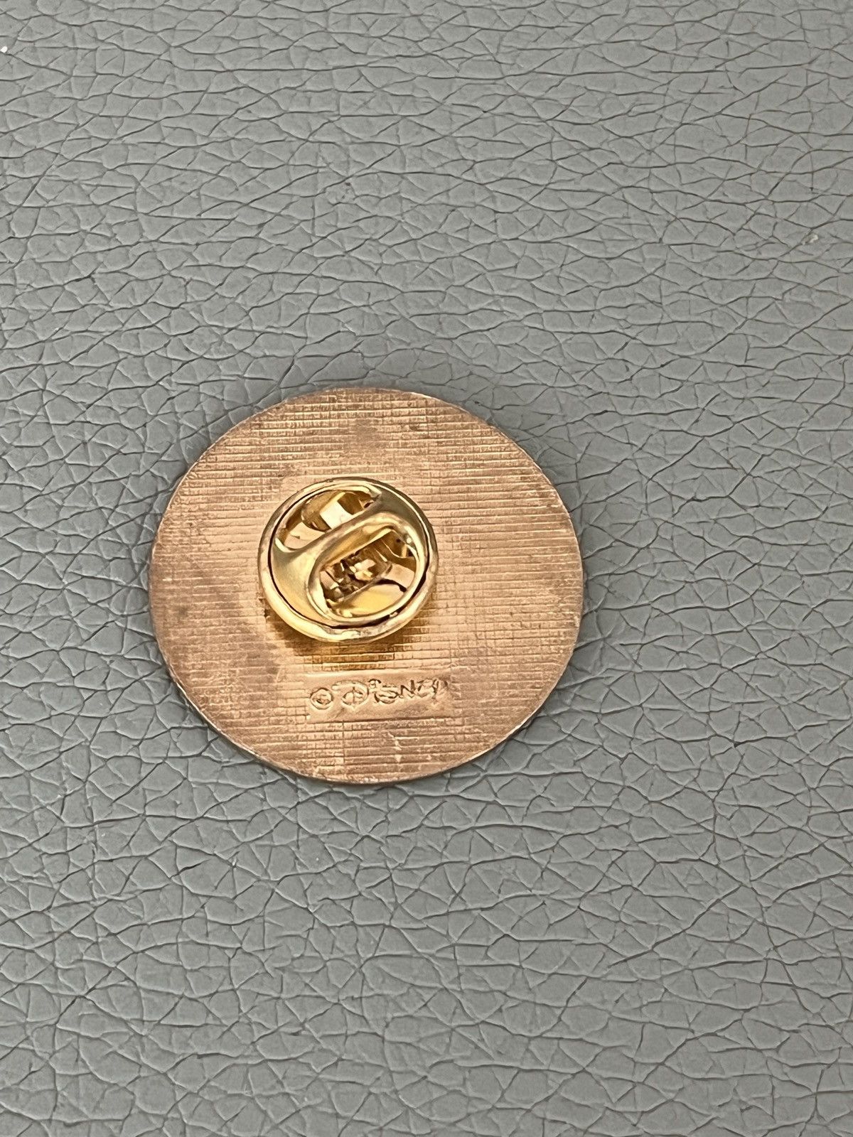Disney Disney Club vintage pin Size ONE SIZE - 4 Thumbnail