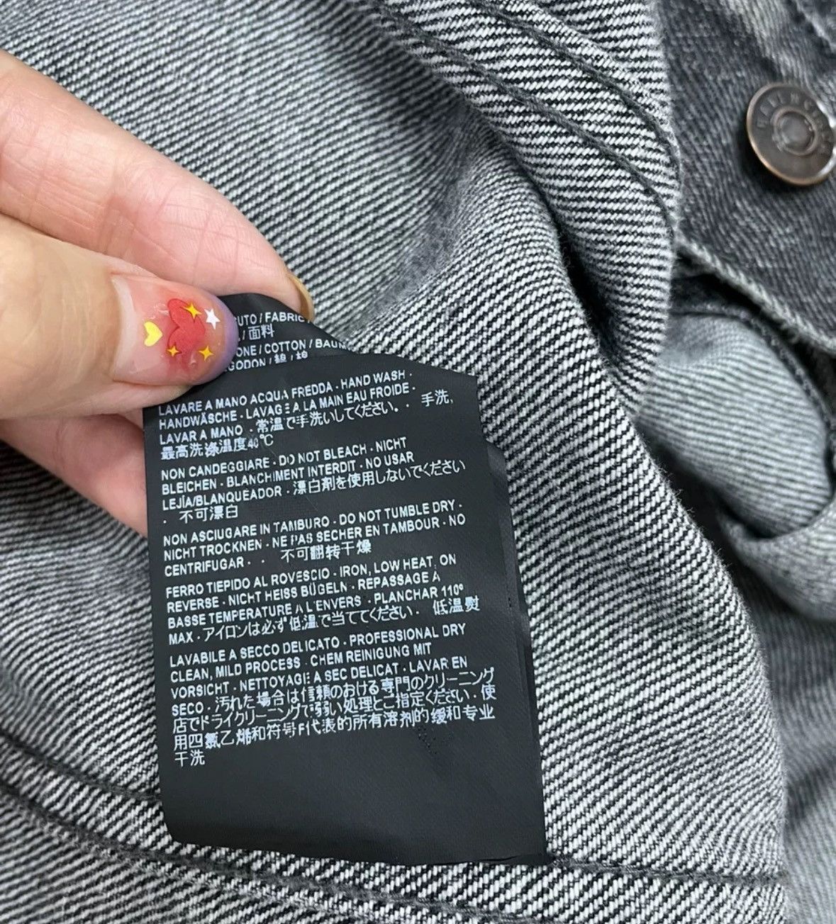 Balenciaga Balenciaga Hubei relief letter denim jacket 2412-Nextarrow Size US S / EU 44-46 / 1 - 8 Thumbnail
