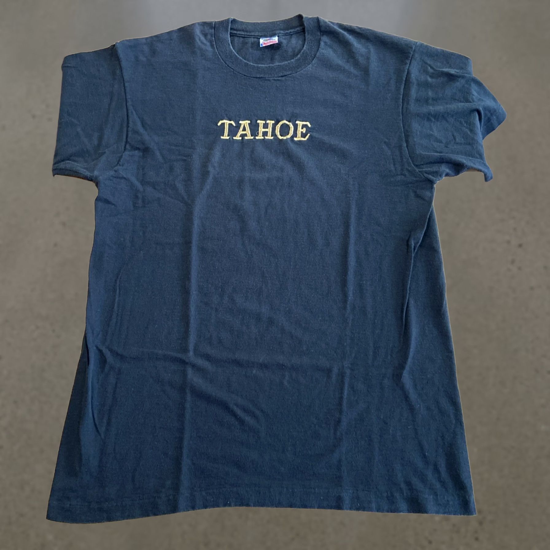 Fruit Of The Loom VINTAGE Fruit Of The Loom Lake Tahoe Embroidered T Shirt Black XL Men Shirt 80s Embroidered Logo Size US XL / EU 56 / 4 - 1 Thumbnail