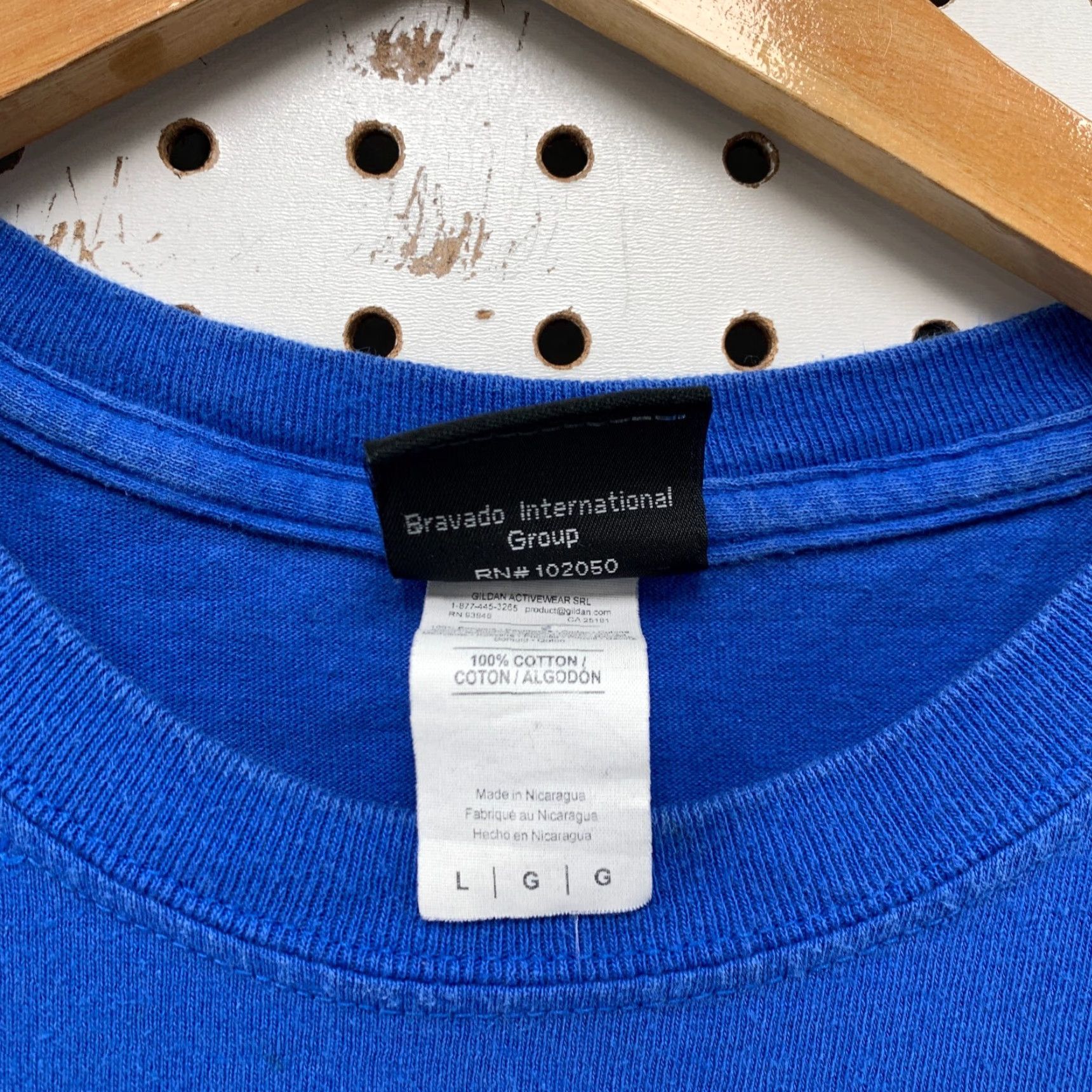 Harley Davidson VINTAGE Harley-Davidson Pocket Shirt Mens Large Blue Peoria Illinois Motorcycle 20x27.5 Shirt Mens Blue Vintage Harley-Davidson Pocket Shirt 20x27.5 Size US L / EU 52-54 / 3 - 7 Thumbnail