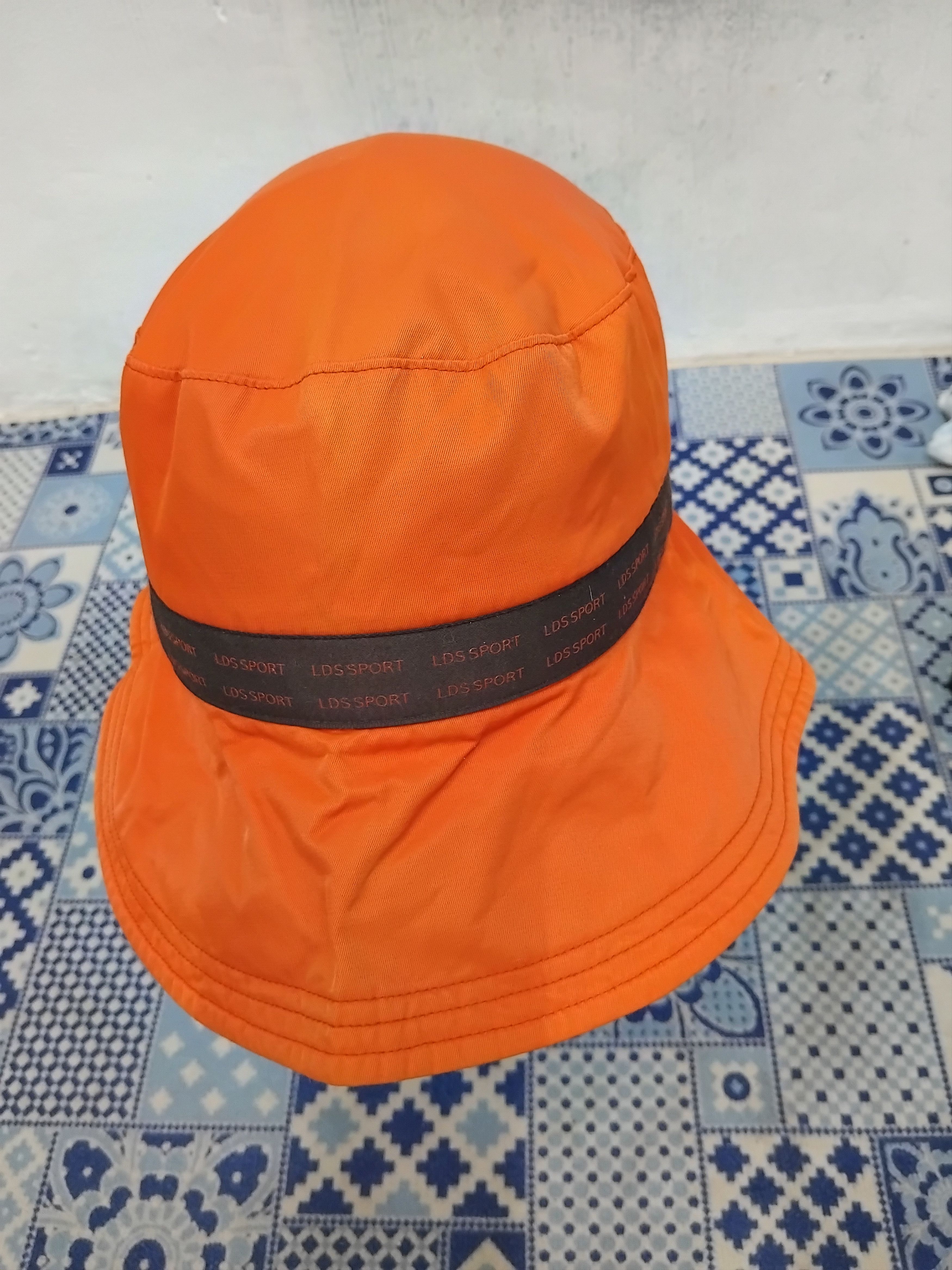 Japanese Brand 💥Lee dong soo golf orange colour hat Size ONE SIZE - 5 Thumbnail