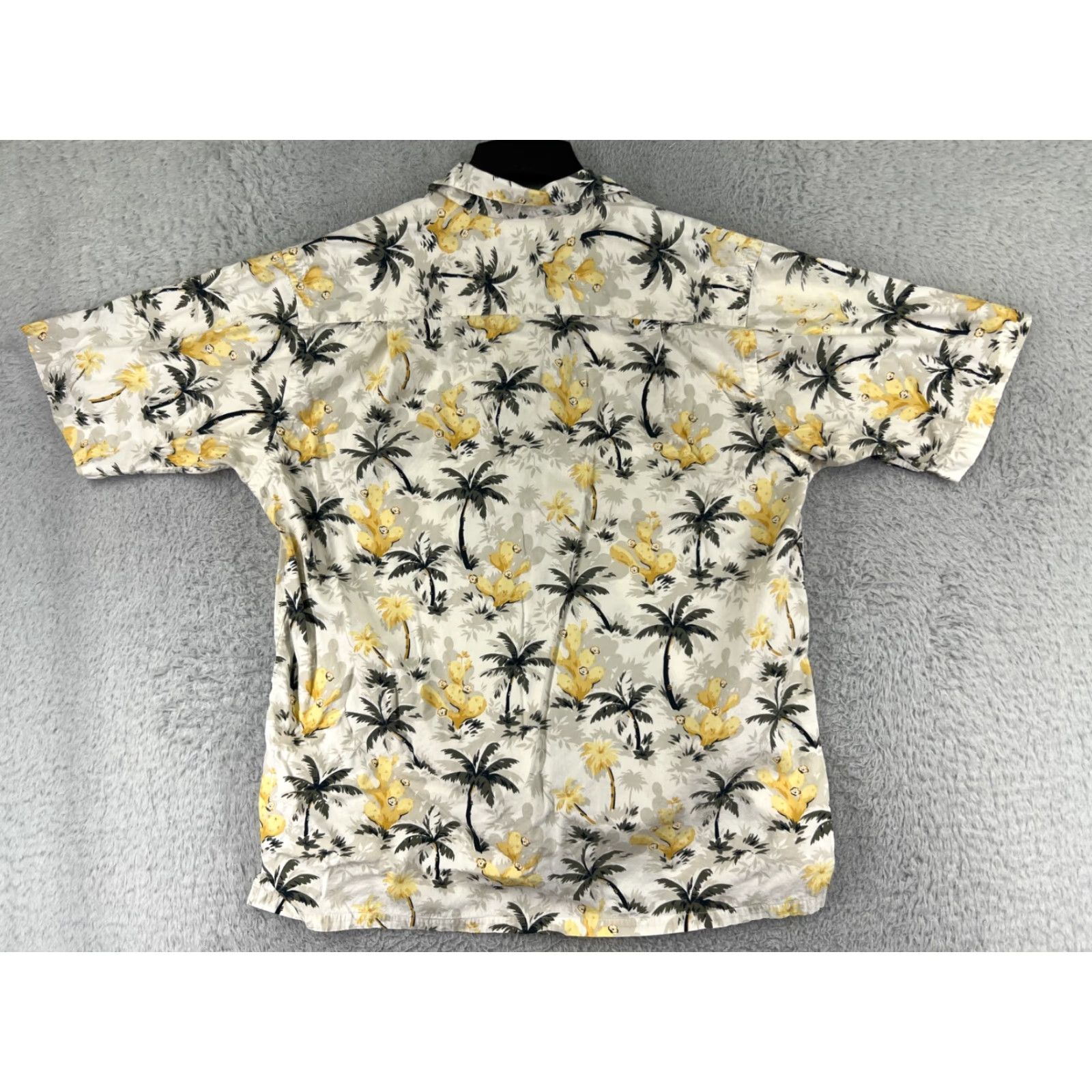 Nautica VINTAGE Nautica Hawaiian Shirt Men Medium Beige Floral Button-Up Adult M Beige Floral Hawaiian Aloha Beach Men Size US M / EU 48-50 / 2 - 2 Thumbnail