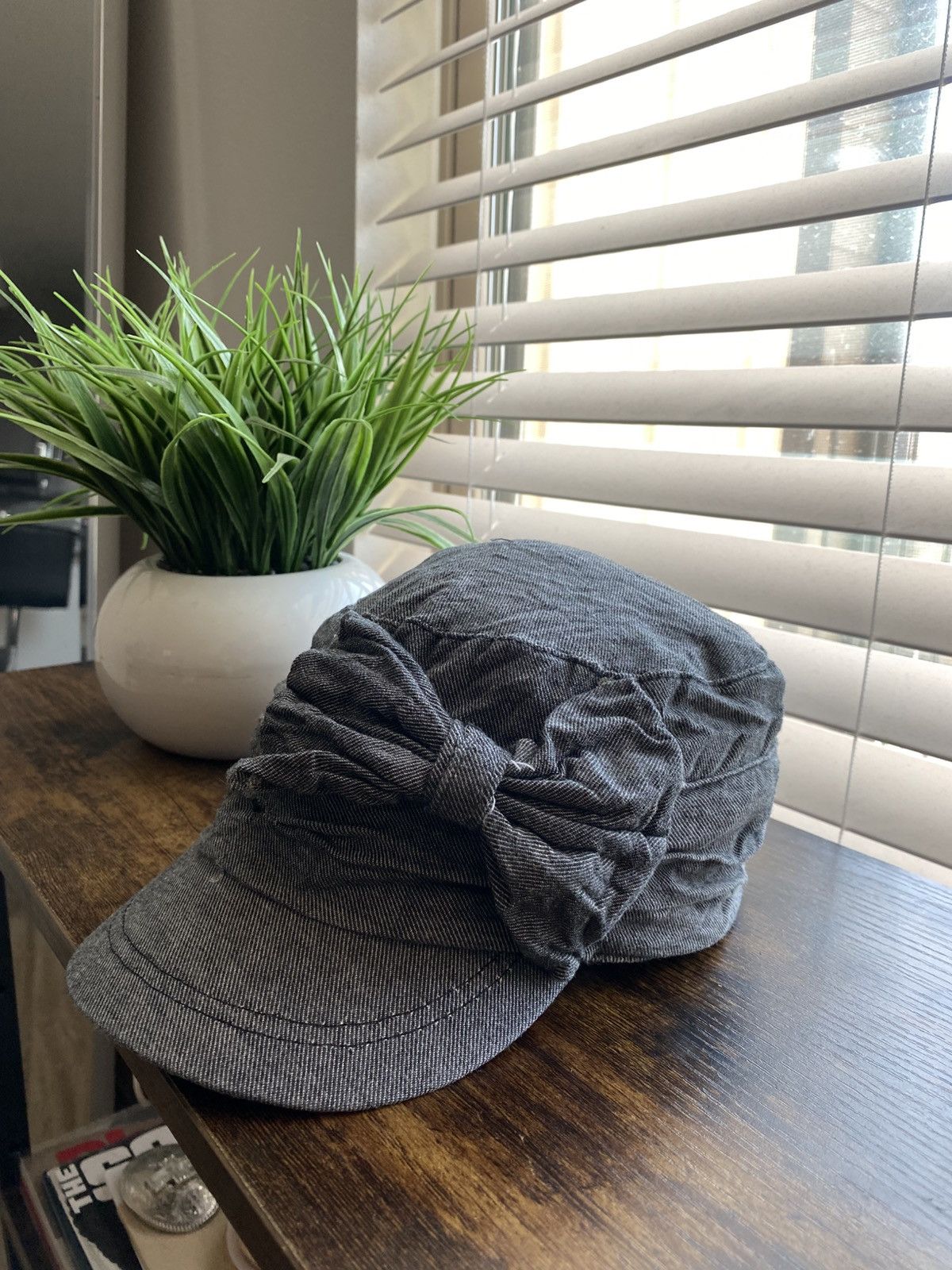 Other Y2K Bow Army Hat Size ONE SIZE - 1 Thumbnail