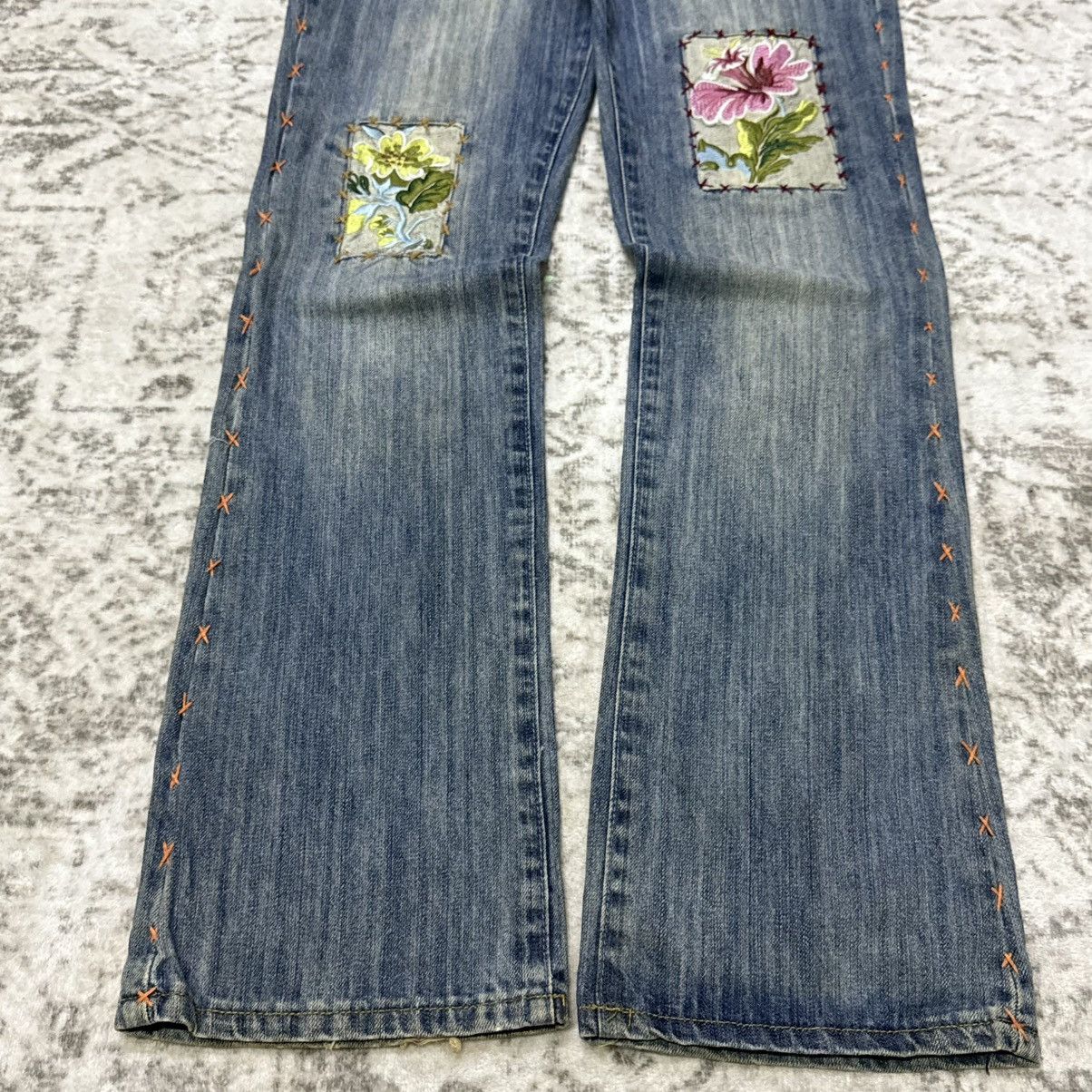 Kapital Vintage Japanese Brand Patch Work Embroidery Flared Jeans Size 30" / US 8 / IT 44 - 3 Thumbnail