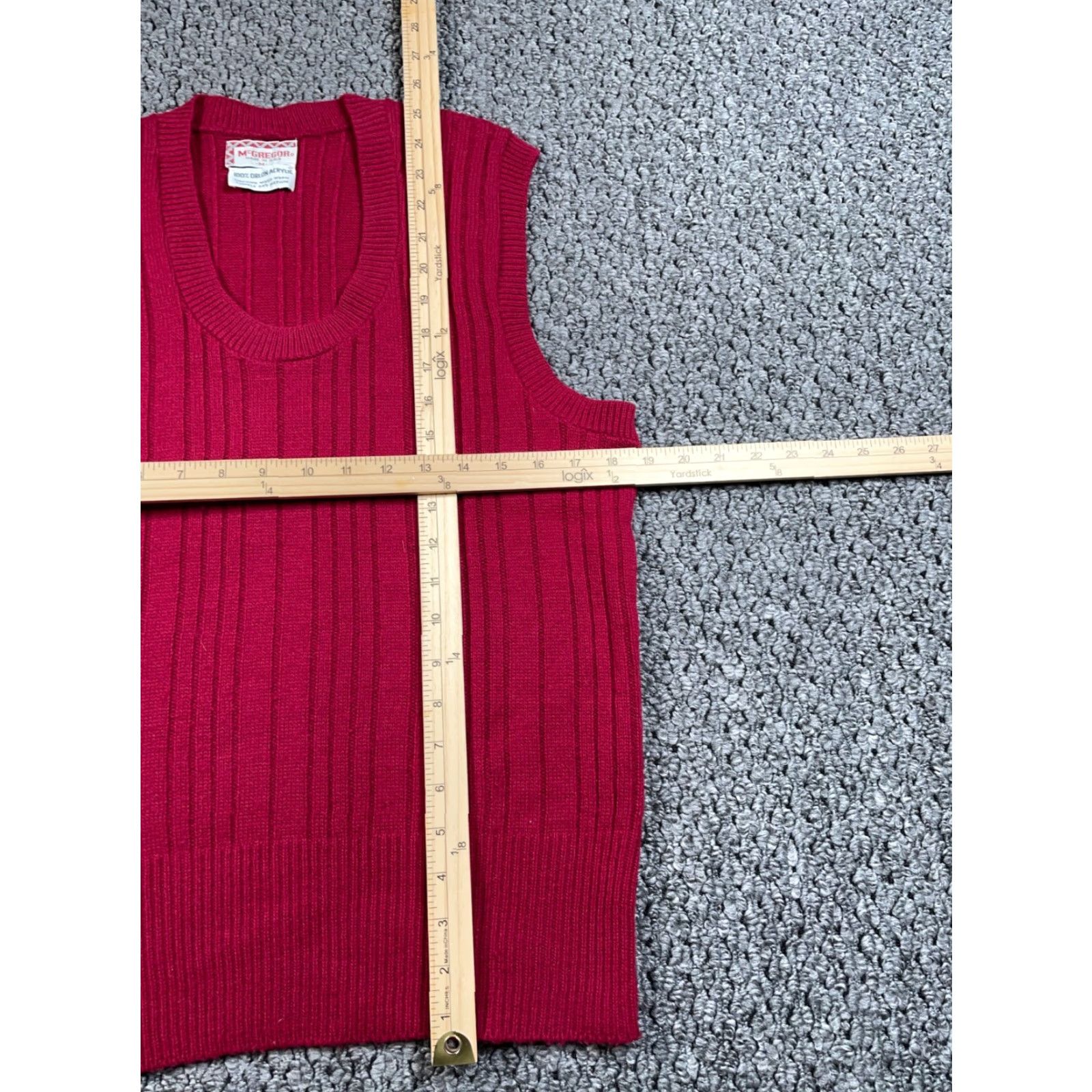 McGregor VINTAGE McGregor Sweater Vest Shirt Adult Medium Red U-Neck Pullover Knit USA Tag 70s 80s Retro Mens Size US M / EU 48-50 / 2 - 4 Thumbnail