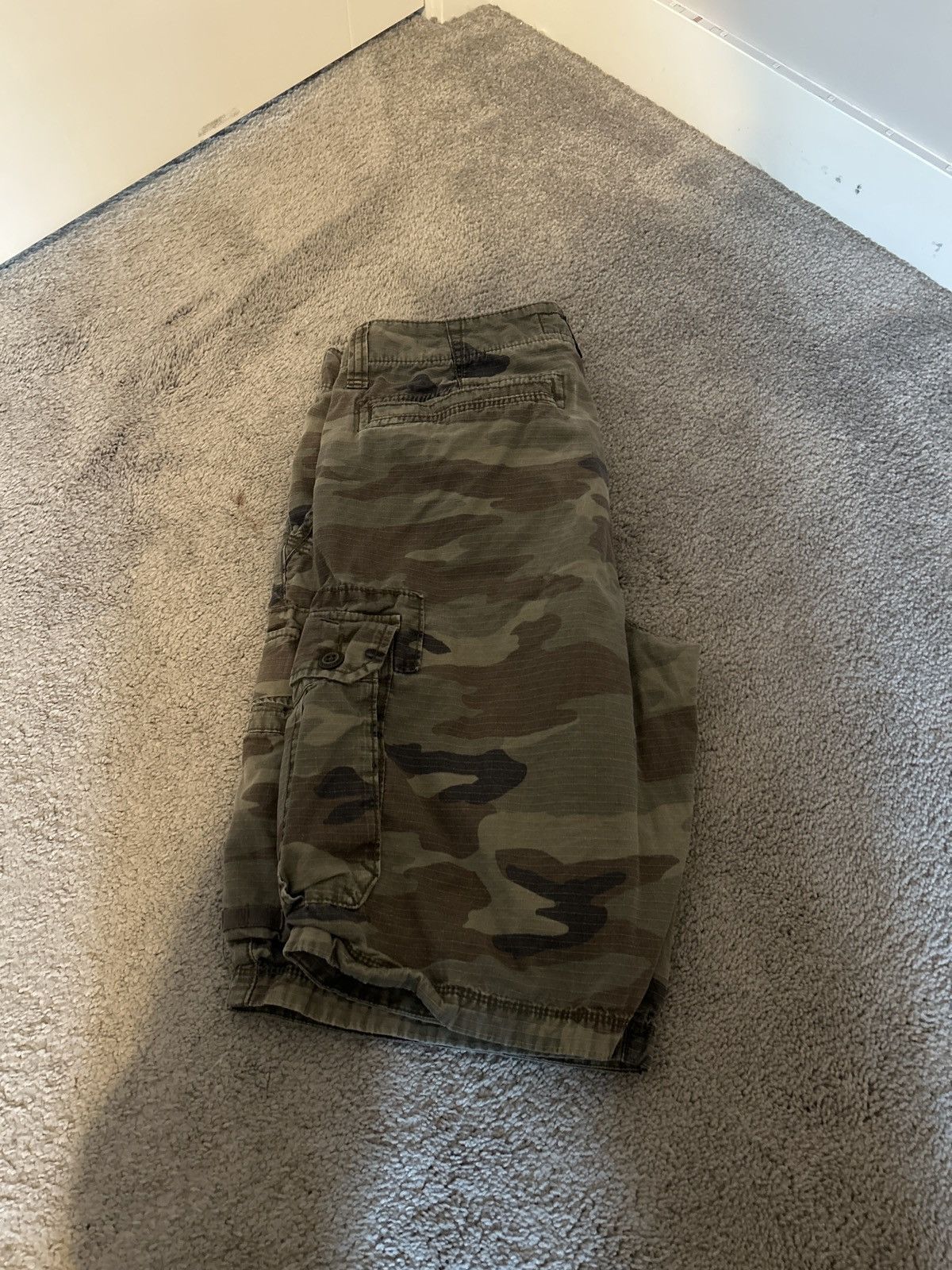 American Eagle Outfitters AE VINTAGE CARGO SHORTS Size US 31 - 4 Thumbnail