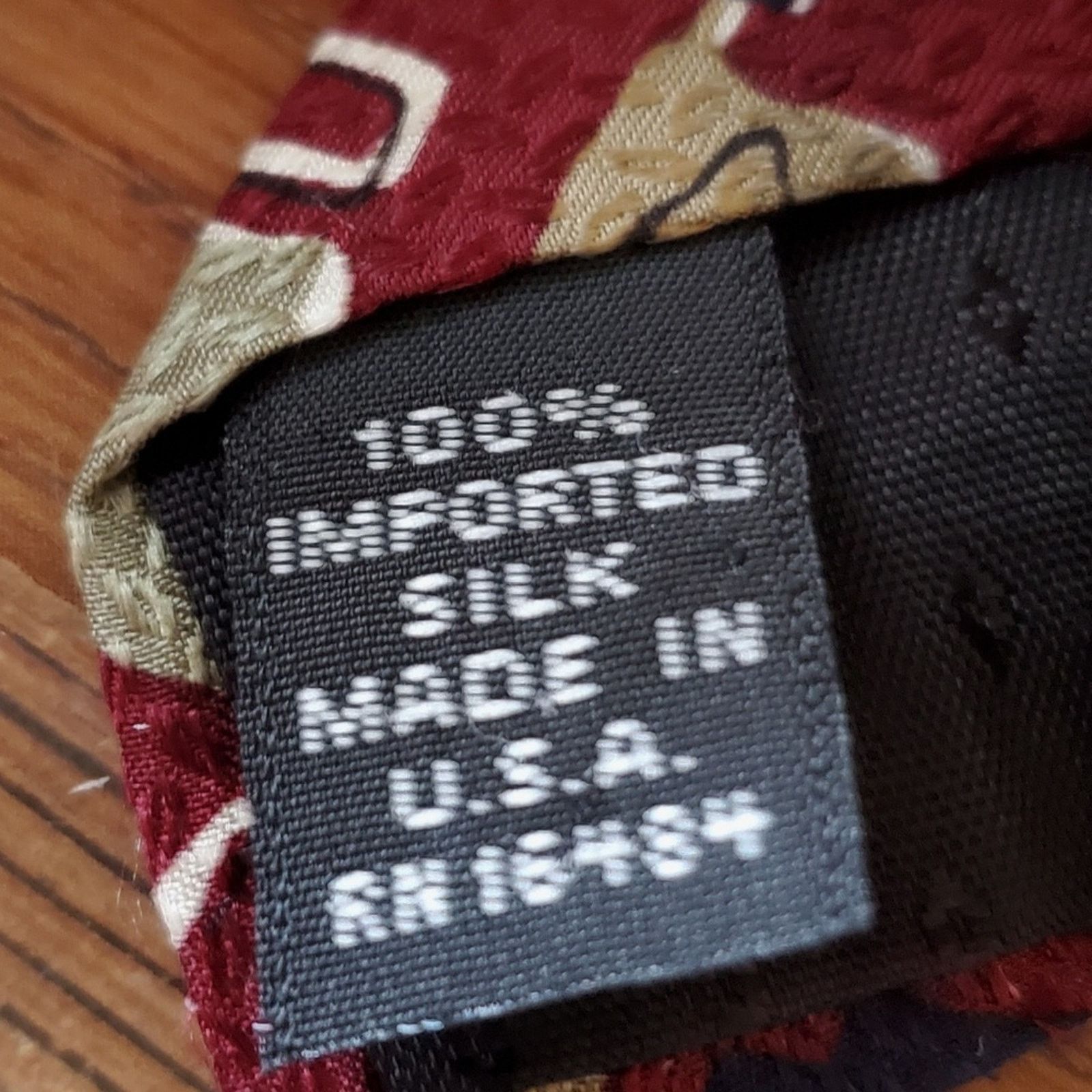 Robert Talbott TALBOTT STUDIOS * NORDSTROMS VINTAGE SILK MENS TIE Size ONE SIZE - 7 Thumbnail