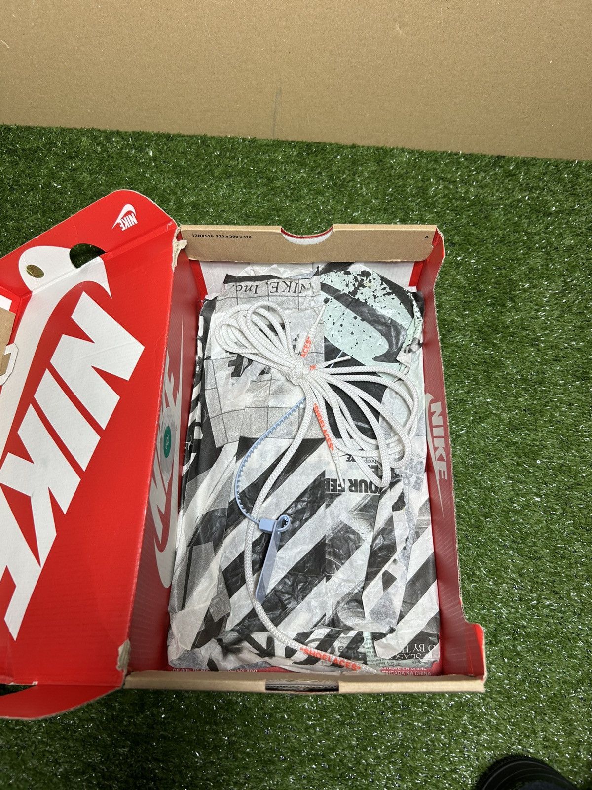 Nike × Off-White Offwhite Air Force black white Size US 5.5 / EU 38 - 12 Thumbnail