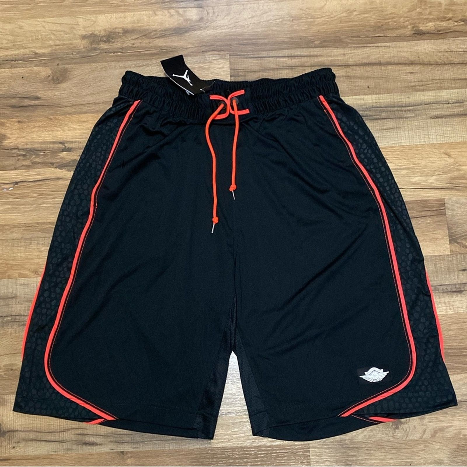 Jordan Brand 2013 Air Jordan Wings Dri-Fit Shorts Size US 29 - 1 Thumbnail