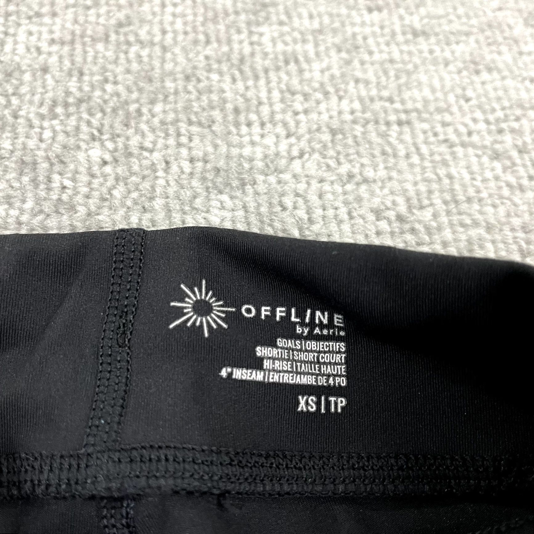 Vintage OFFLINE by Aerie Shorts Womens XS Black Hi Rise Shortie 4" Bike Stretch Pocket Athletic Size 26" / US 2 / IT 38 - 2 Thumbnail