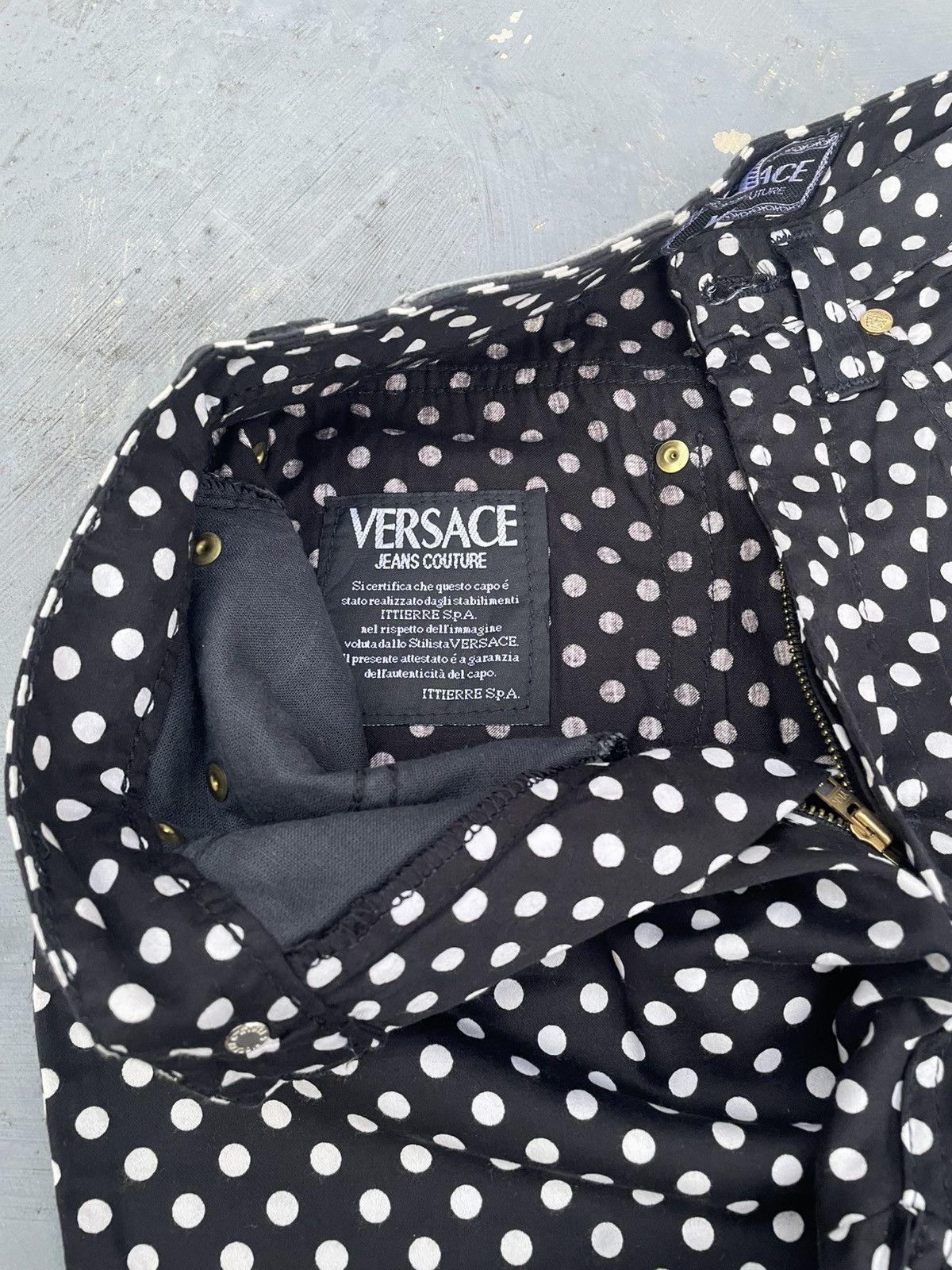 Versace × Versace Jeans Couture × Versus Versace Versace Jeans Couture Black Polka Dot Trousers Size US 28 / EU 44 - 8 Thumbnail