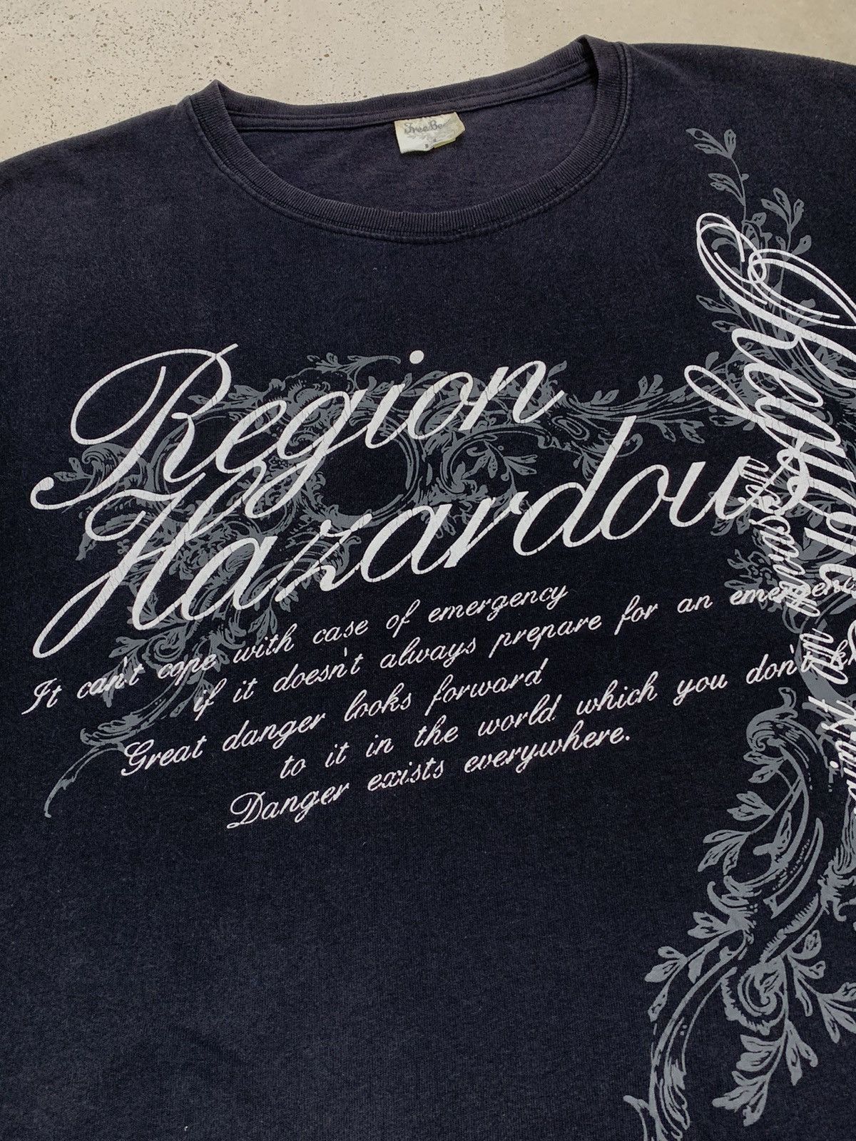 Affliction Free Beat Region Hazardous Affliction Poem Wording Size US XL / EU 56 / 4 - 6 Thumbnail