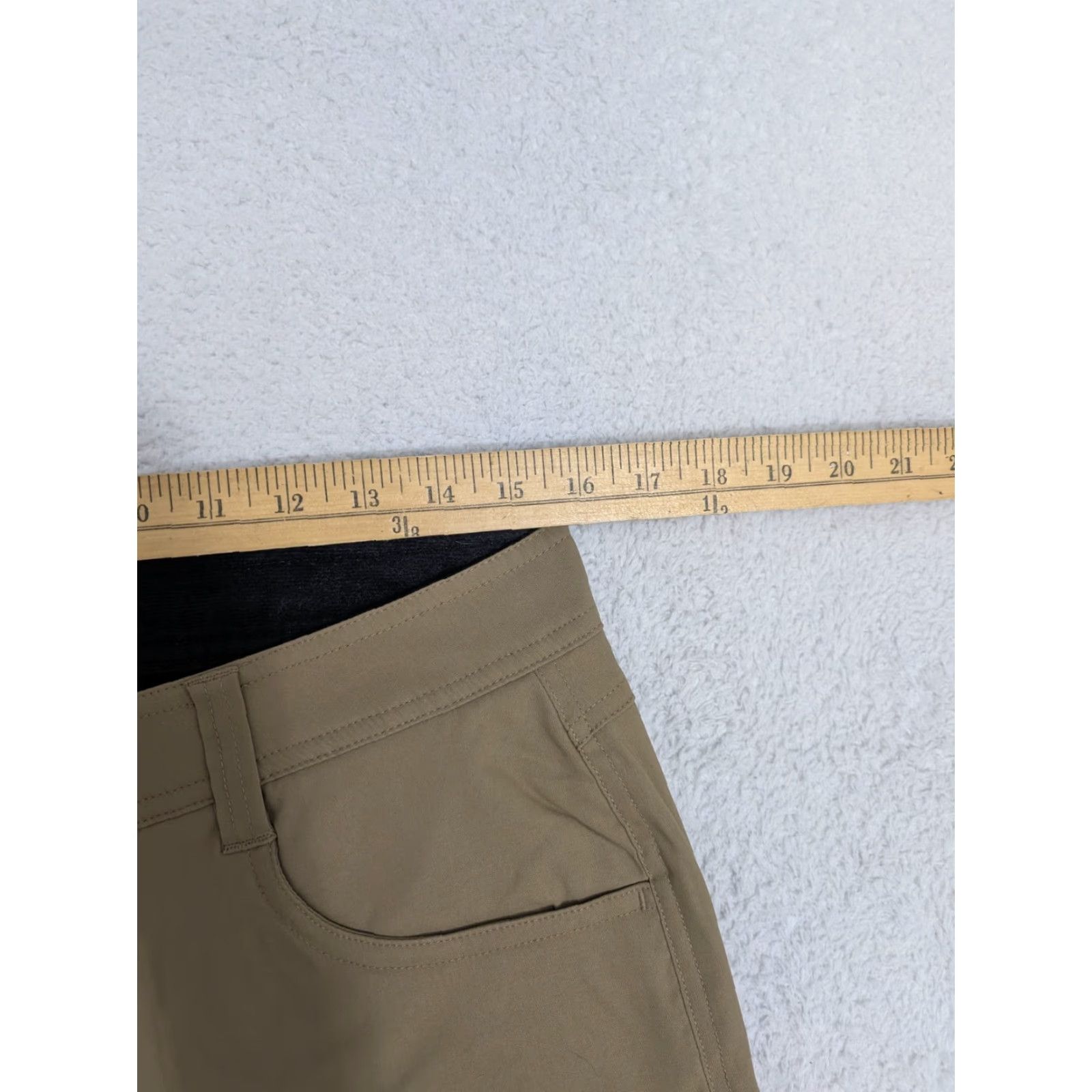 Orvis Orvis Mens Cargo Pants Khaki Fleece Lined Tech Stretch Nylon Spandex 32x30 Straight Regular Casual Travel Outdoor Size US 32 / EU 48 - 3 Thumbnail