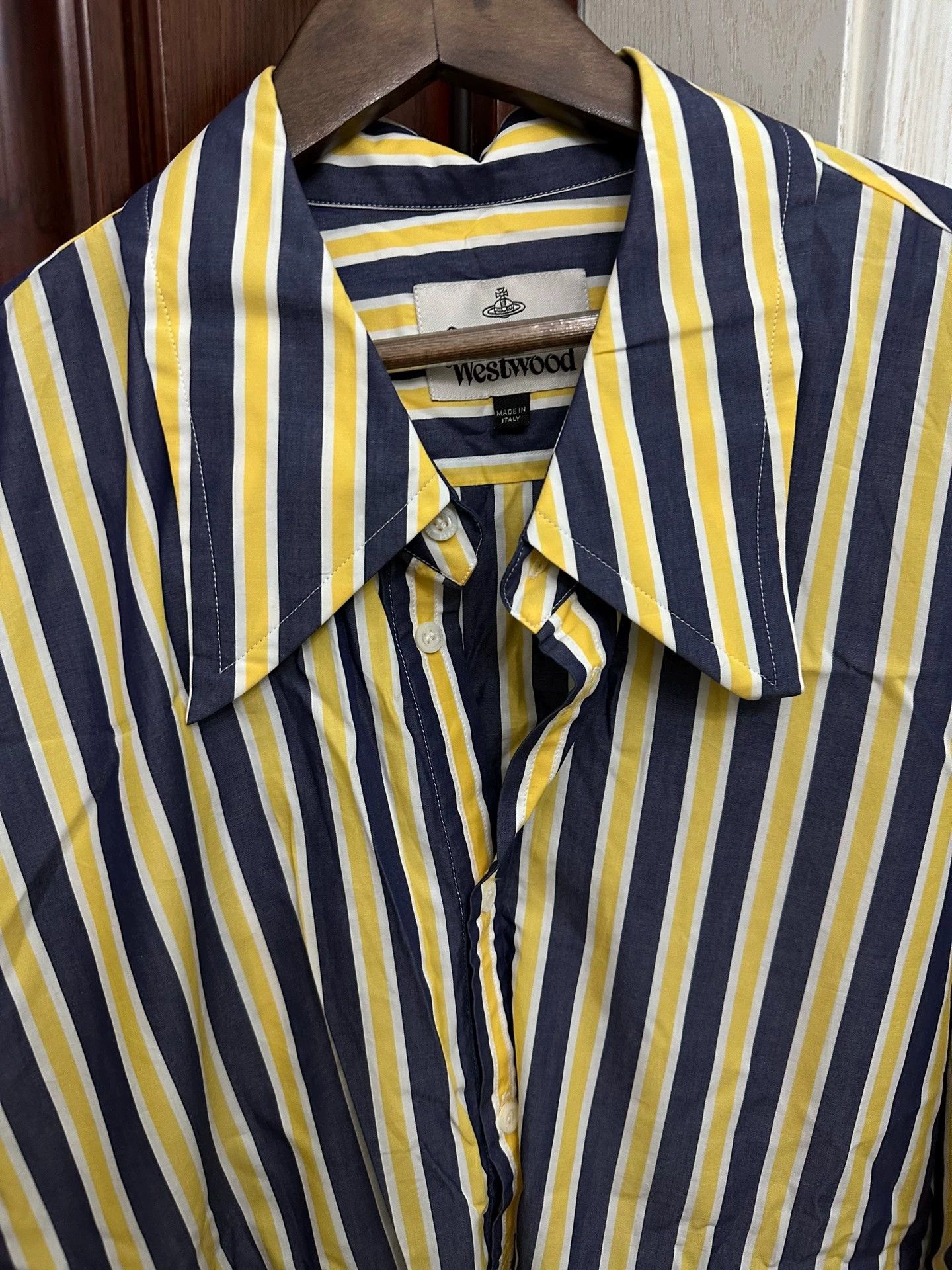 Vivienne Westwood Vivienne Westwood men's long shirt stunning color worn Size US S / EU 44-46 / 1 - 4 Thumbnail