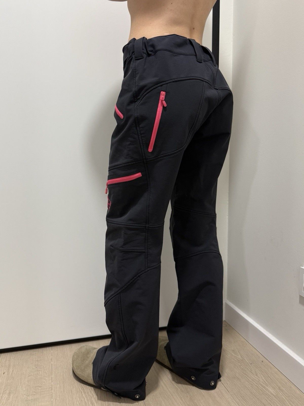 Norrona norrona svalbard flex 1 pants womens hiking outdoor Size 27" / US 4 / IT 40 - 9 Thumbnail