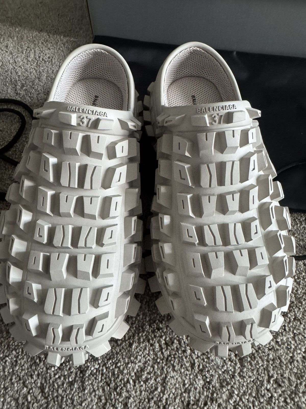 Balenciaga Balenciaga Bouncer Platform Clog Beige 37 ChunkyNew Size US 7 / IT 37 - 7 Thumbnail