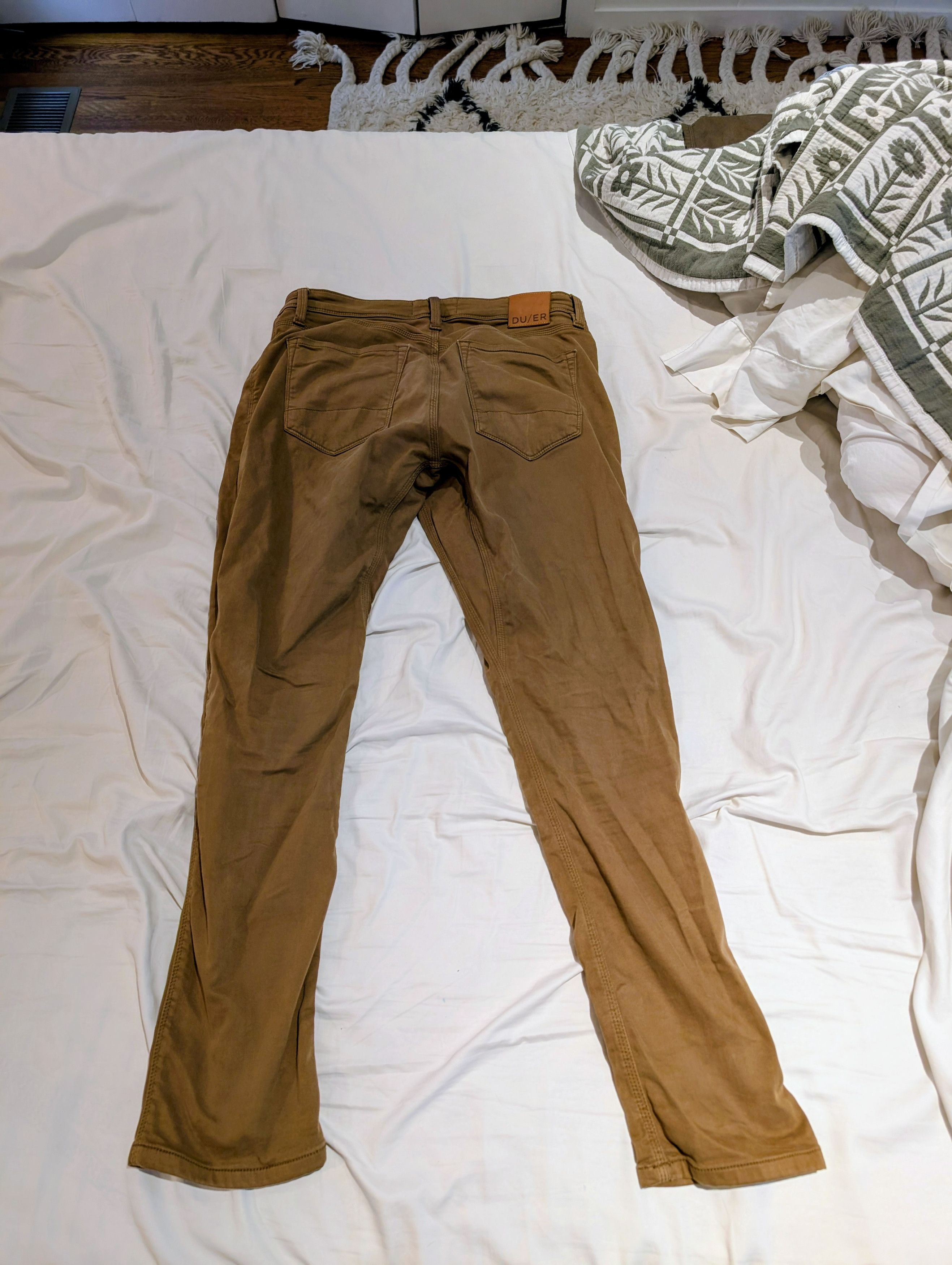 DUER No Sweat Relaxed Taper Size US 33 - 4 Thumbnail