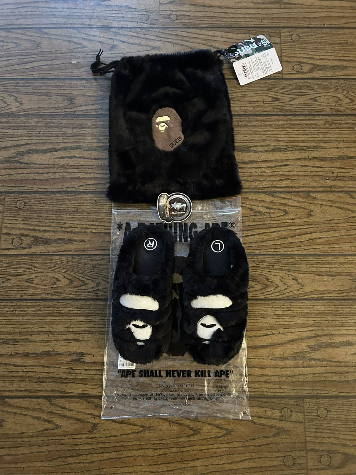 BAPE X SUBU 】PUFFER SANDALS | bape.com BAPE SUBU ベイプ PUFFER