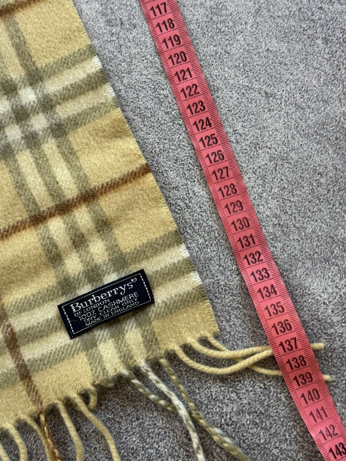 Burberry × Vintage Burberry Burberrys checkered cashmere scarf 🧣 muffler Size ONE SIZE - 16 Thumbnail