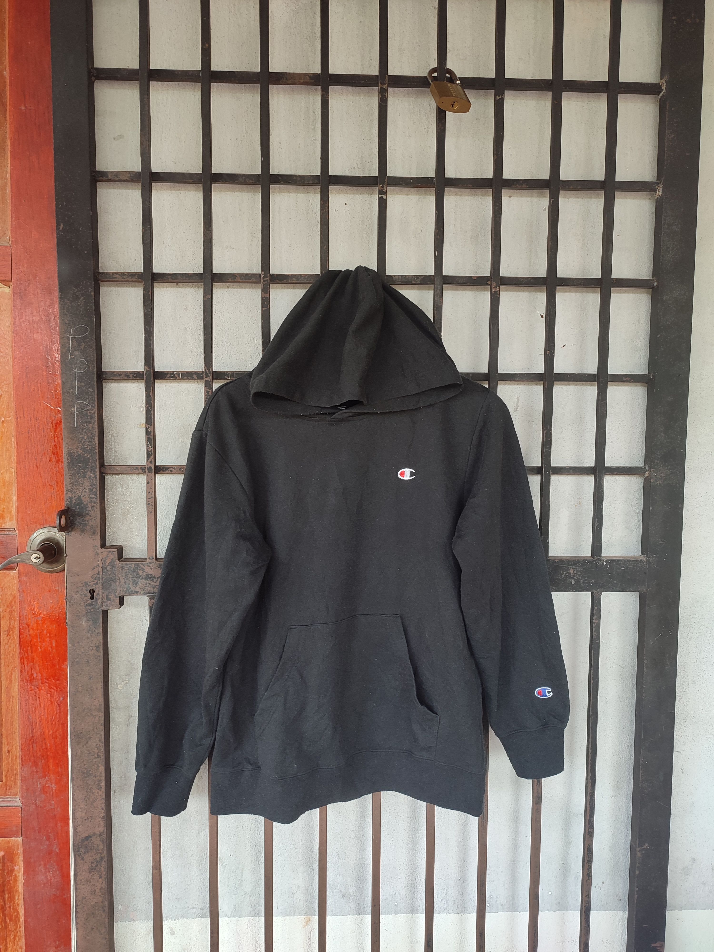 Champion × Designer 💥Rare💥 Champion Small Logo Hoodie Size US M / EU 48-50 / 2 - 1 Thumbnail