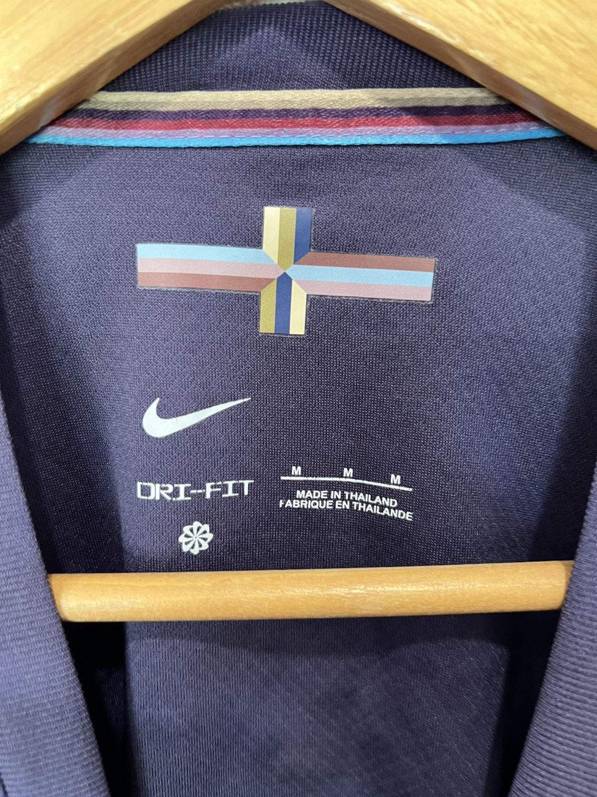 Nike ALEXANDER ARNOLD Nike England 2024 Away Soccer Jersey Shirt Size US M / EU 48-50 / 2 - 4 Thumbnail