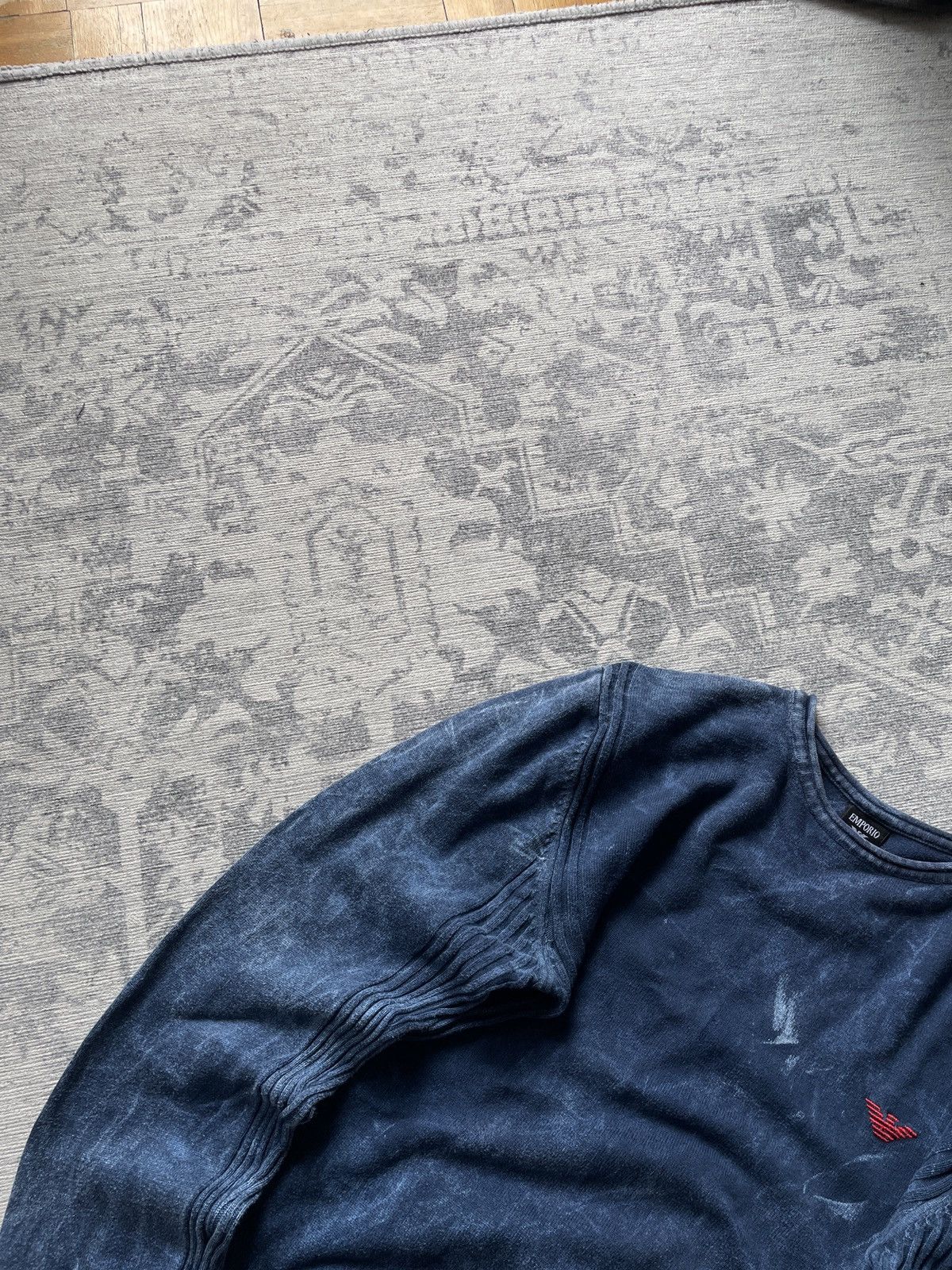 Vintage Vintage Armani Sweater Avant Garde Washed Y2K Slim Japanese Size US M / EU 48-50 / 2 - 5 Thumbnail