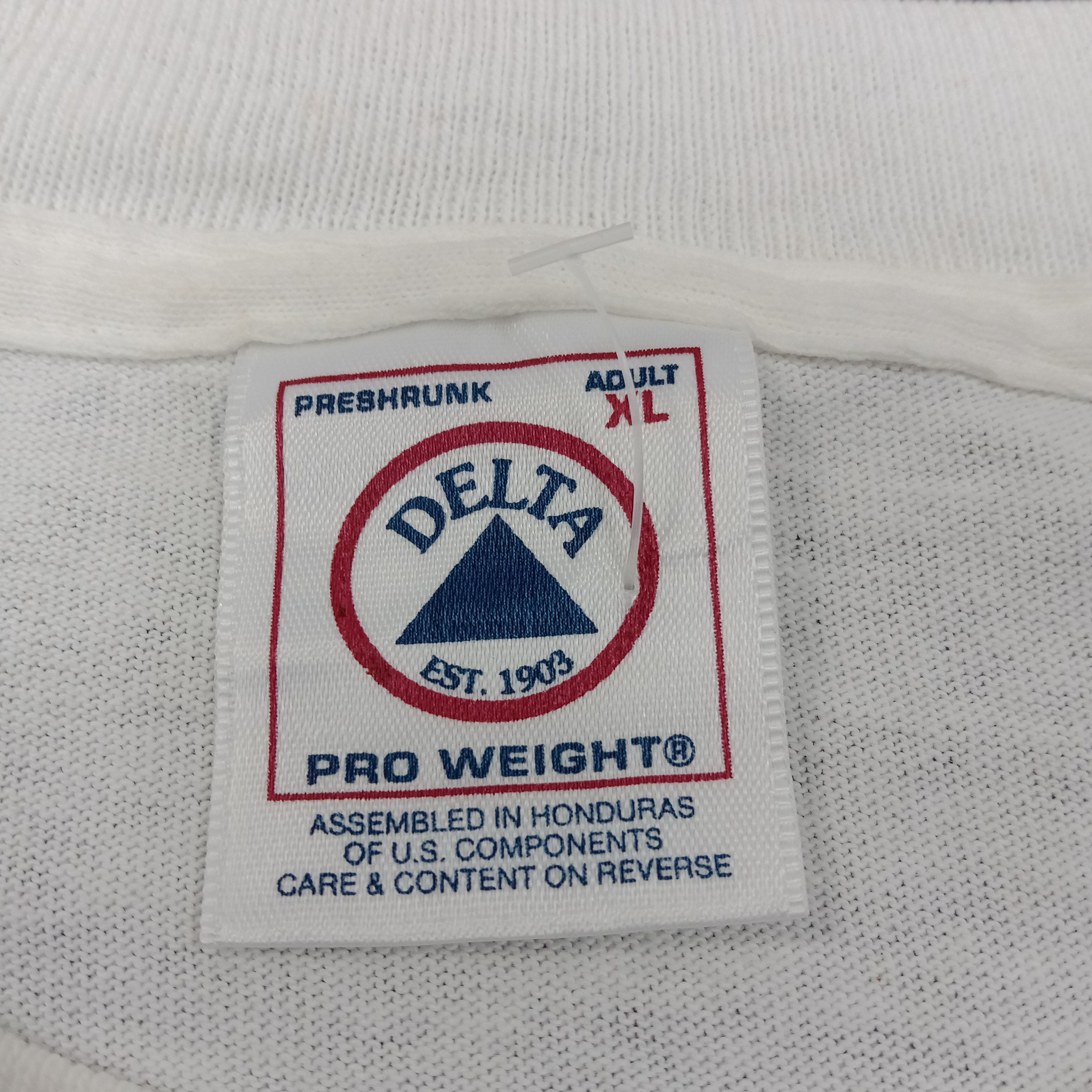 Delta Vintage 90's Marriott Rewards American Mastercard Tshirt Size US XL / EU 56 / 4 - 7 Thumbnail