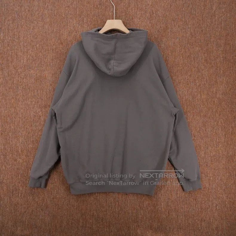 Balenciaga Balenciaga Double b embroidered unicorn hoodie Size US S / EU 44-46 / 1 - 2 Thumbnail