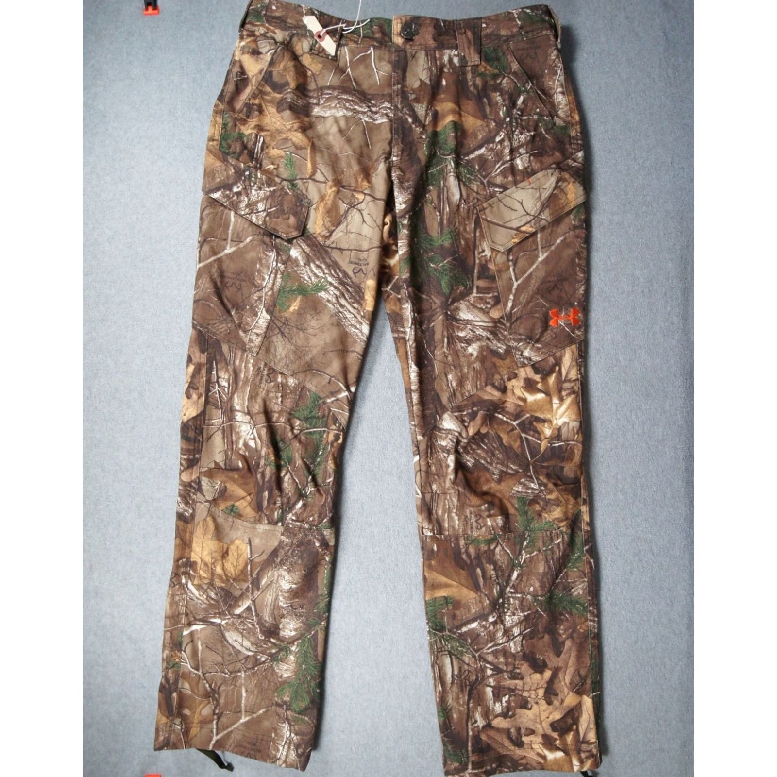 Under Armour Under Armour Pants Mens 34x32 Brown Camouflage Real Tree Cargo Hunting Outdoors NEW Size US 34 / EU 50 - 2 Thumbnail