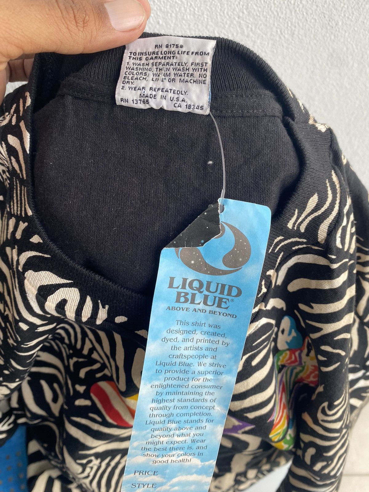 Liquid Blue Vintage Liquid Blue Ovp Tshirt Size US XL / EU 56 / 4 - 3 Thumbnail