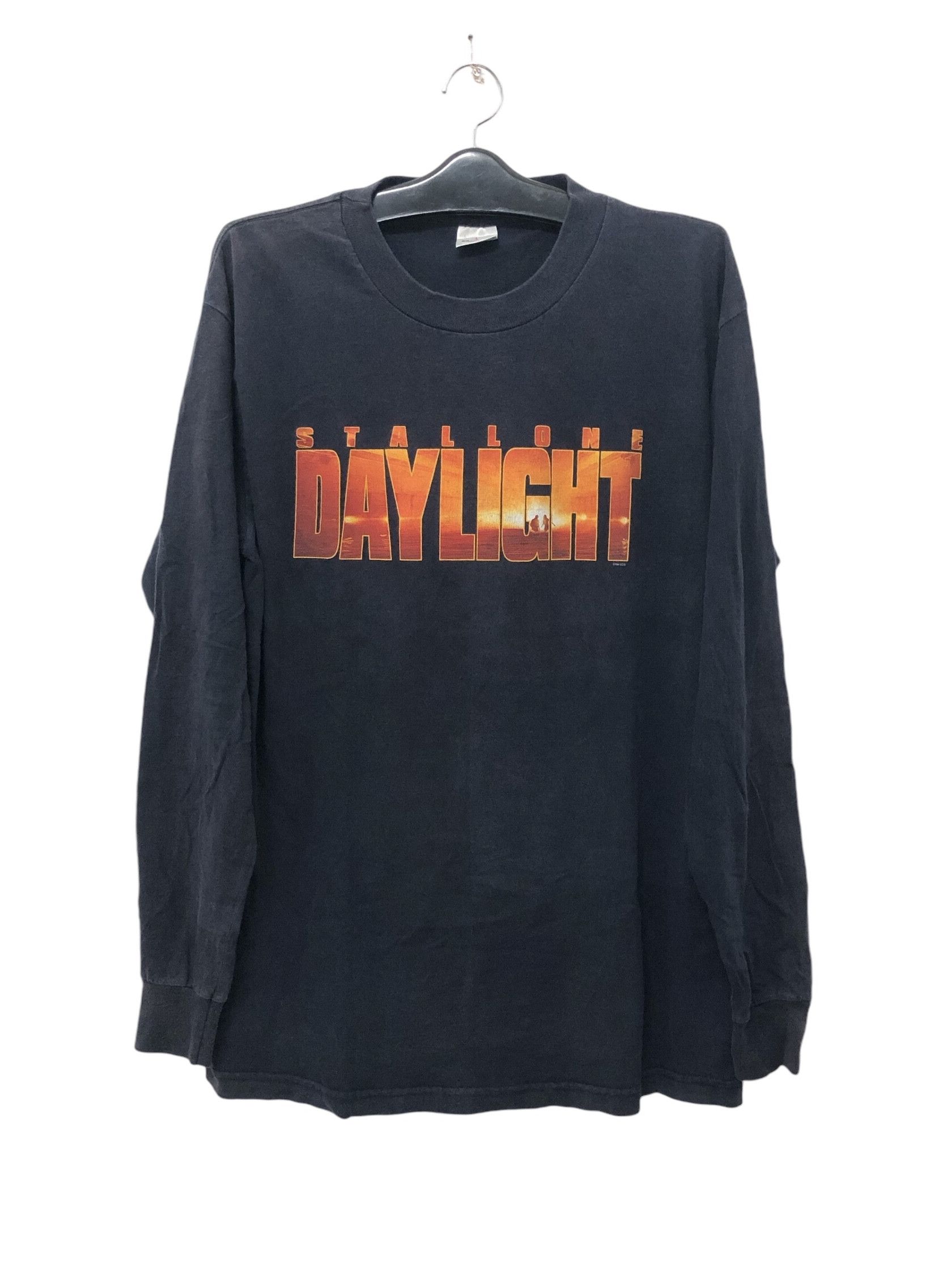 Vintage Vintage Movie Stallone DAYLIGHT Long Sleeve Tee Size US L / EU 52-54 / 3 - 1 Thumbnail