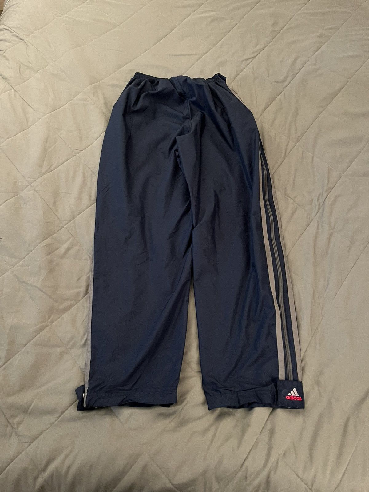 Adidas × Vintage Vintage adidas sweatpants Size US 26 / EU 42 - 2 Thumbnail