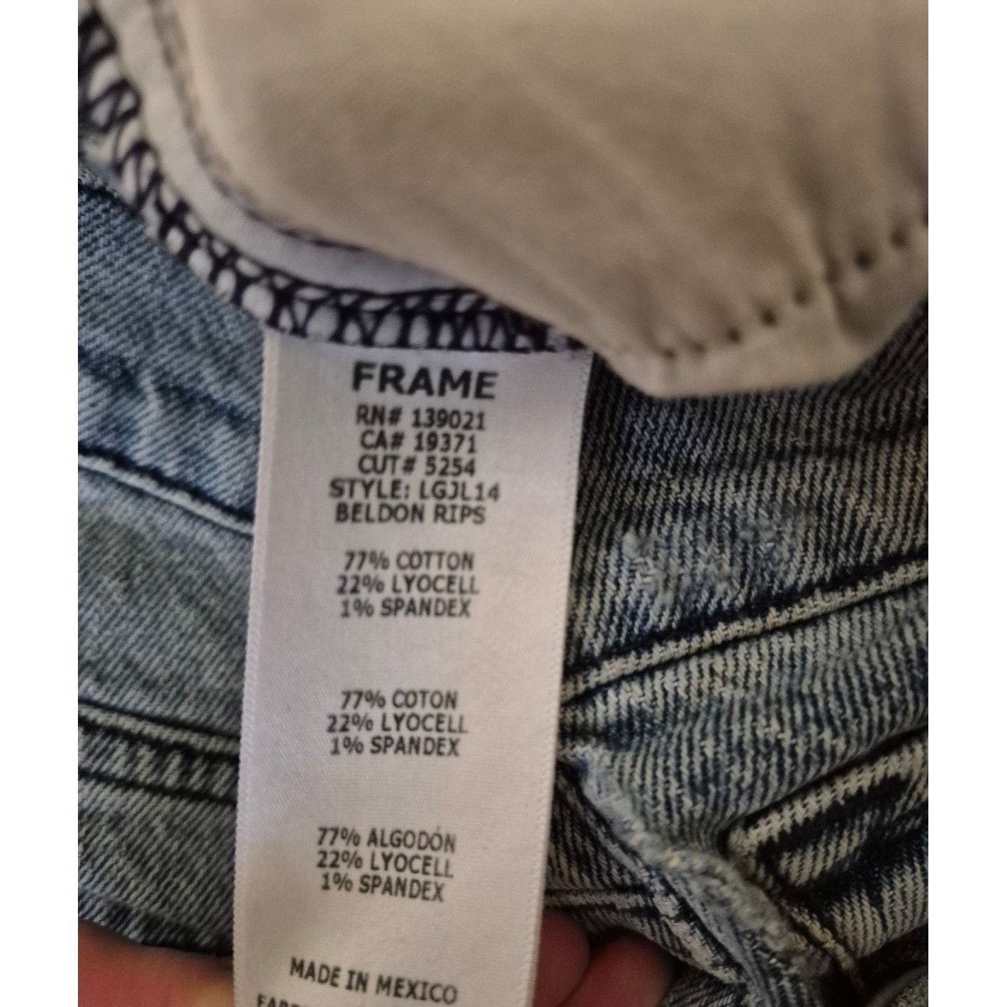 Frame FRAME le Garcon Distressed Jeans Mid Rise Skinny Jeans Mediu Size 25" / US 0 / IT 36 - 9 Thumbnail