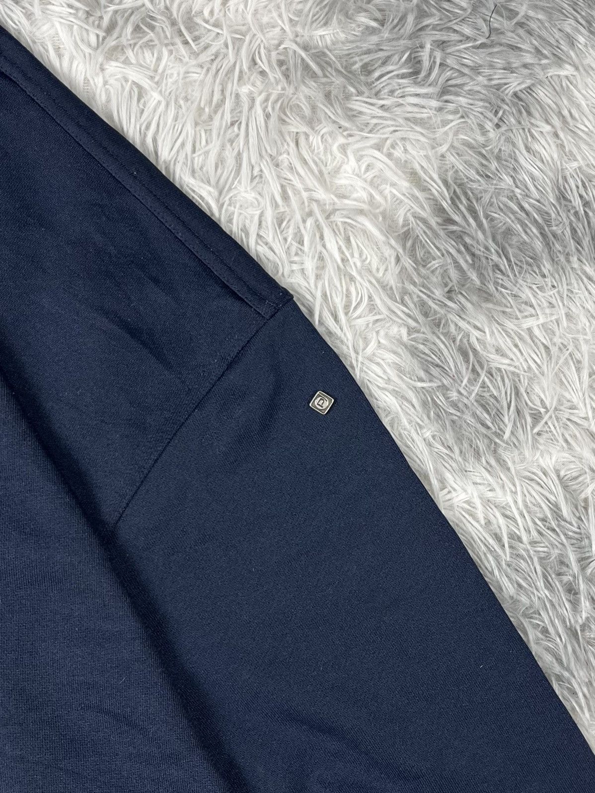 Pelle Pelle Vintage 90s Pelle Pelle Big Logo Sweatshirt Size US M / EU 48-50 / 2 - 6 Thumbnail