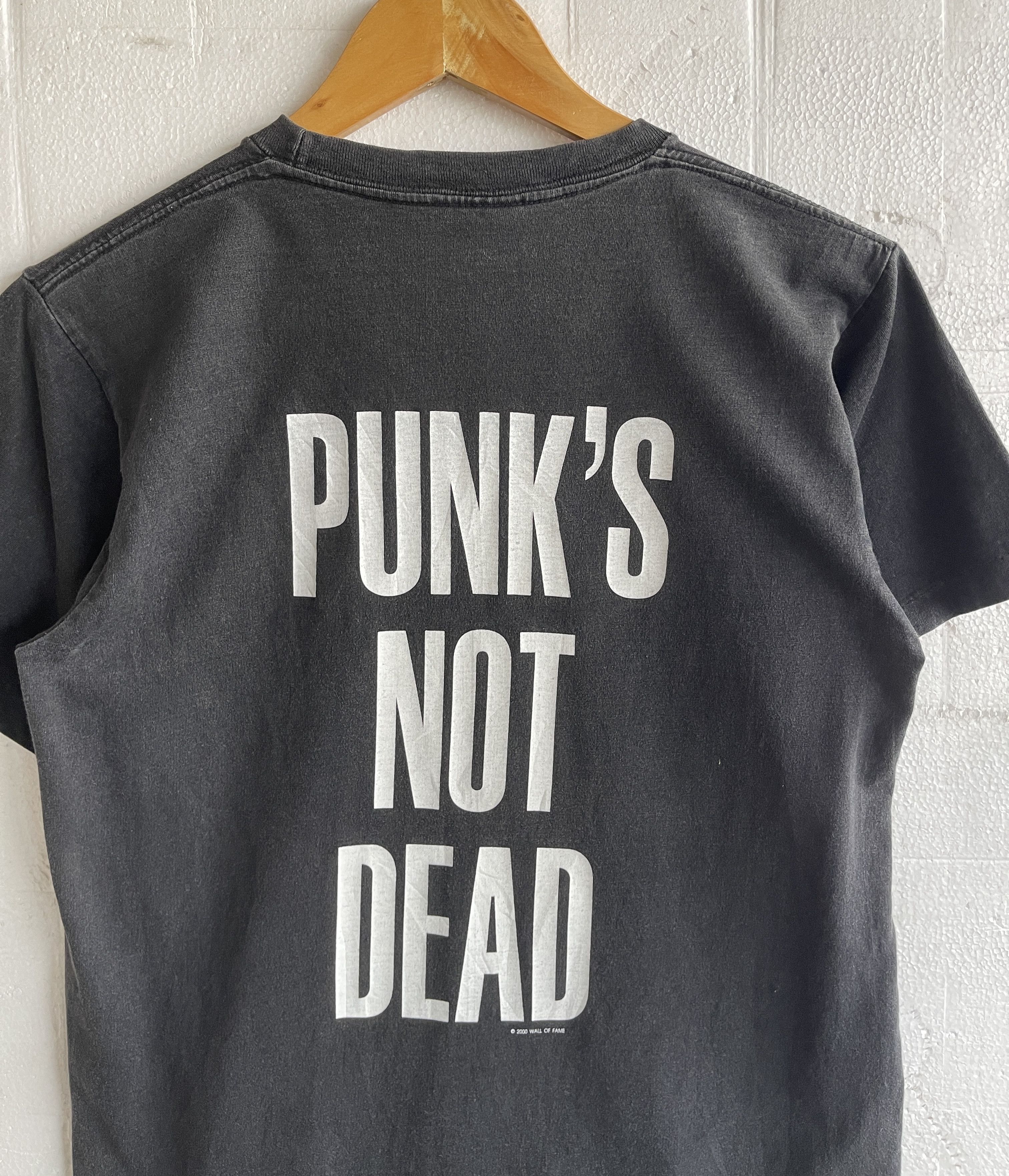 Band Tees Vintage 00s Sun Faded🔥ANARCHY🔥PUNK’S NOT DEAD Metal Band Tee Size US S / EU 44-46 / 1 - 6 Thumbnail
