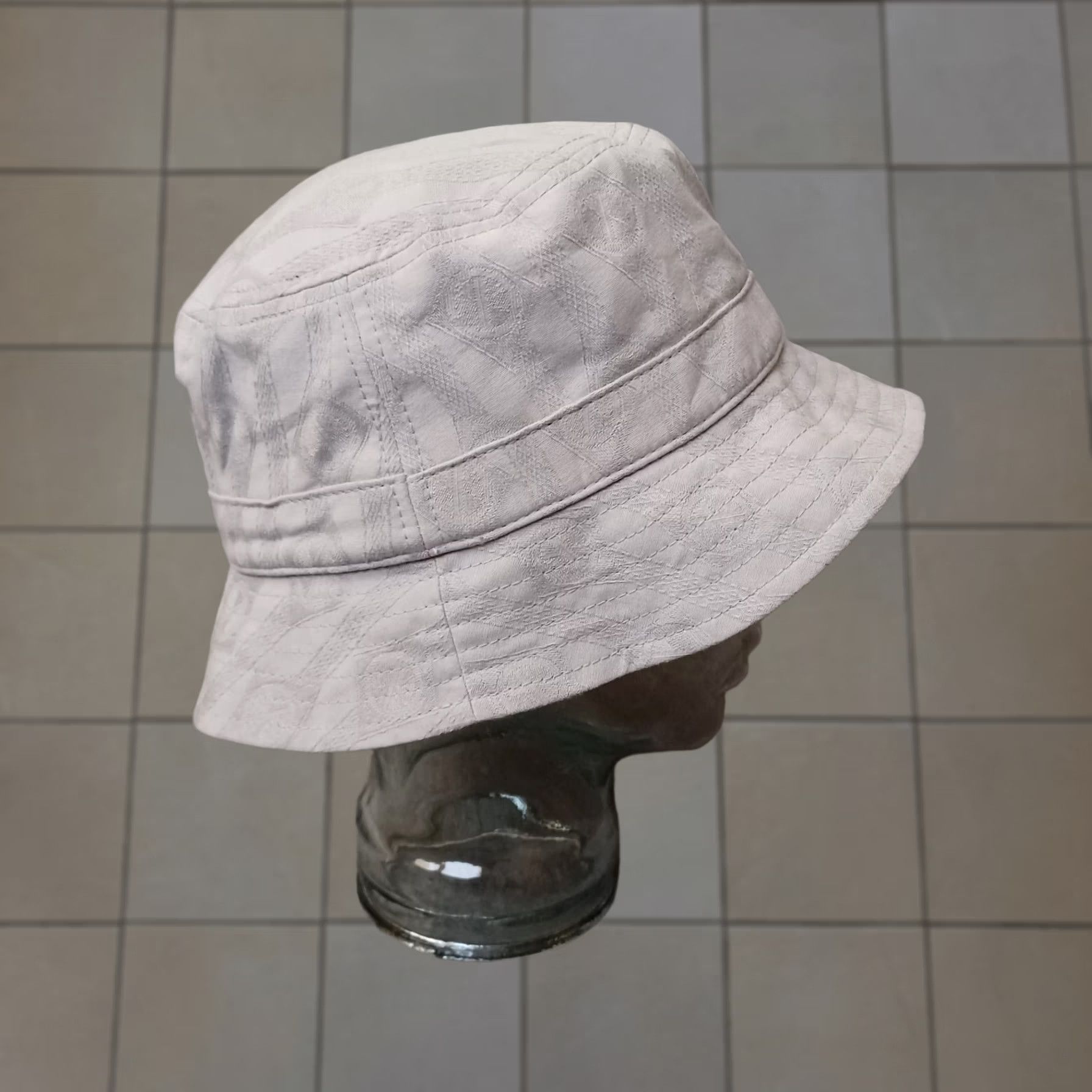 Honor the Gift Honor The Gift Bucket Hat Large XL Light Gray Geometric Design Unisex Adults L Gray Geometric Bucket Hat Size ONE SIZE - 1 Thumbnail
