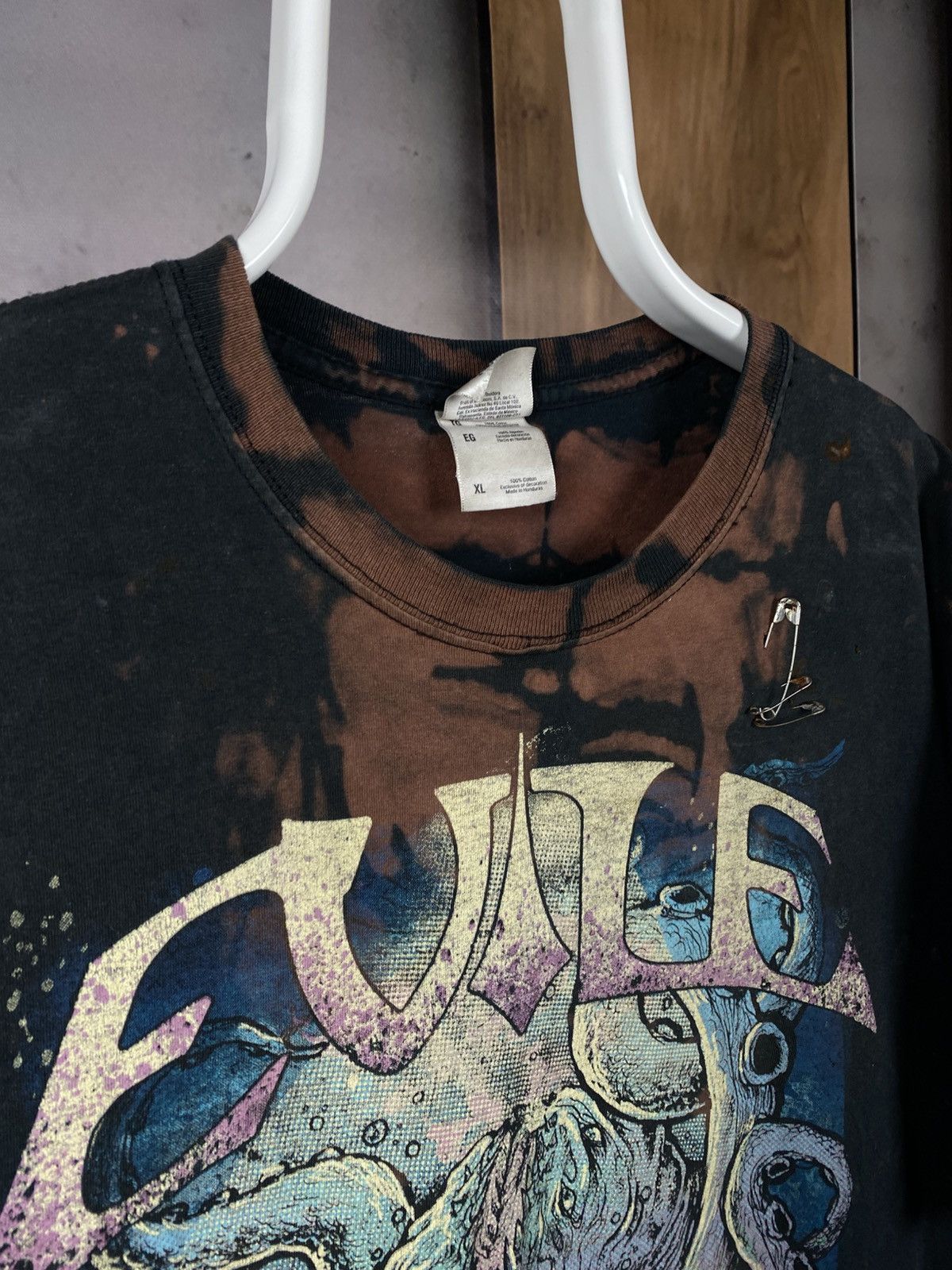 Band Tees 🎸Vintage 90s T-Shirt Evile Drag Me Down Rock Metal VTG Tee🎸 Size US XL / EU 56 / 4 - 3 Thumbnail