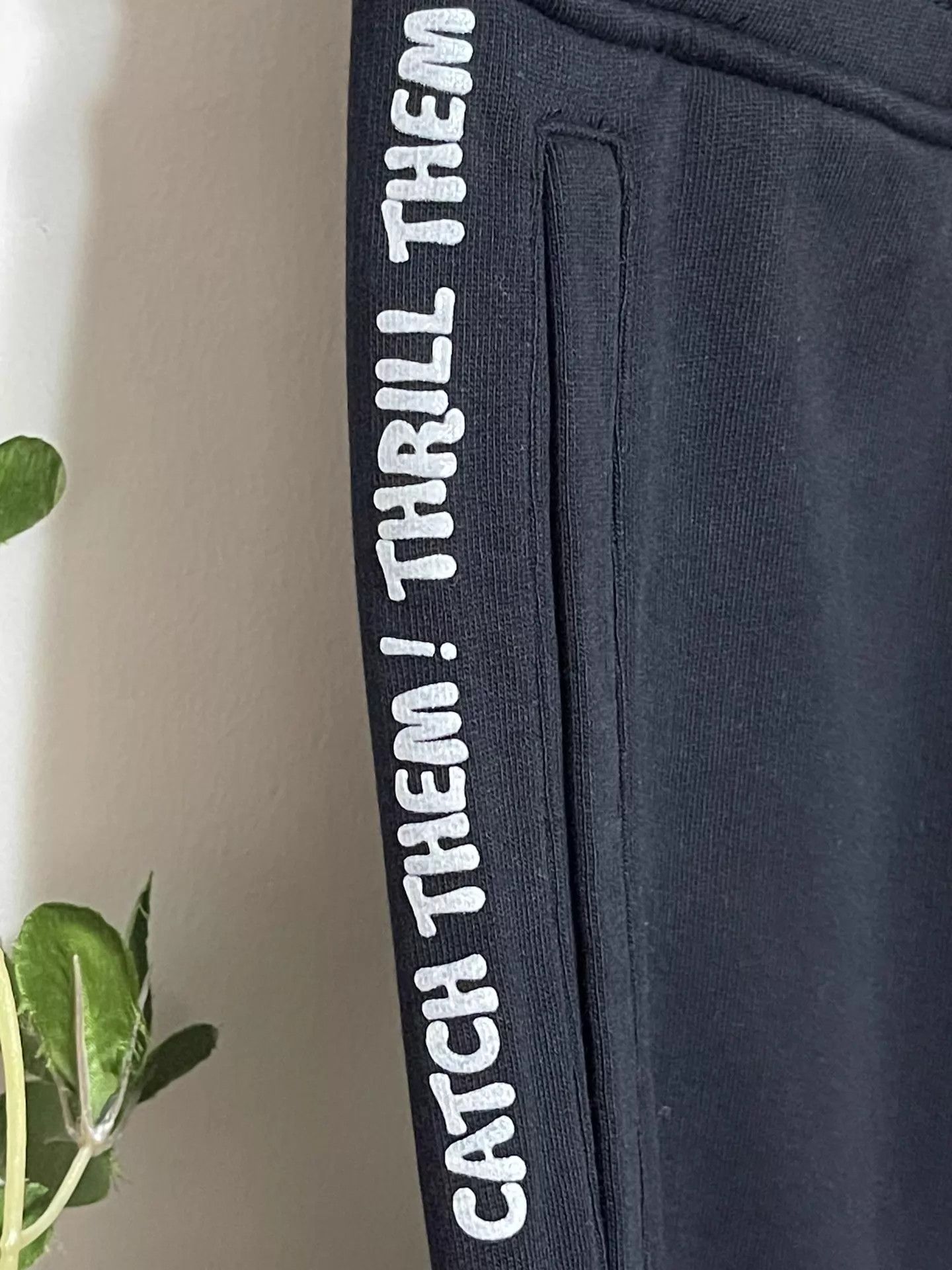 Marcelo Burlon Marcelo Burlon Side Taped Logo Sweatpants M Size US 32 / EU 48 - 5 Thumbnail
